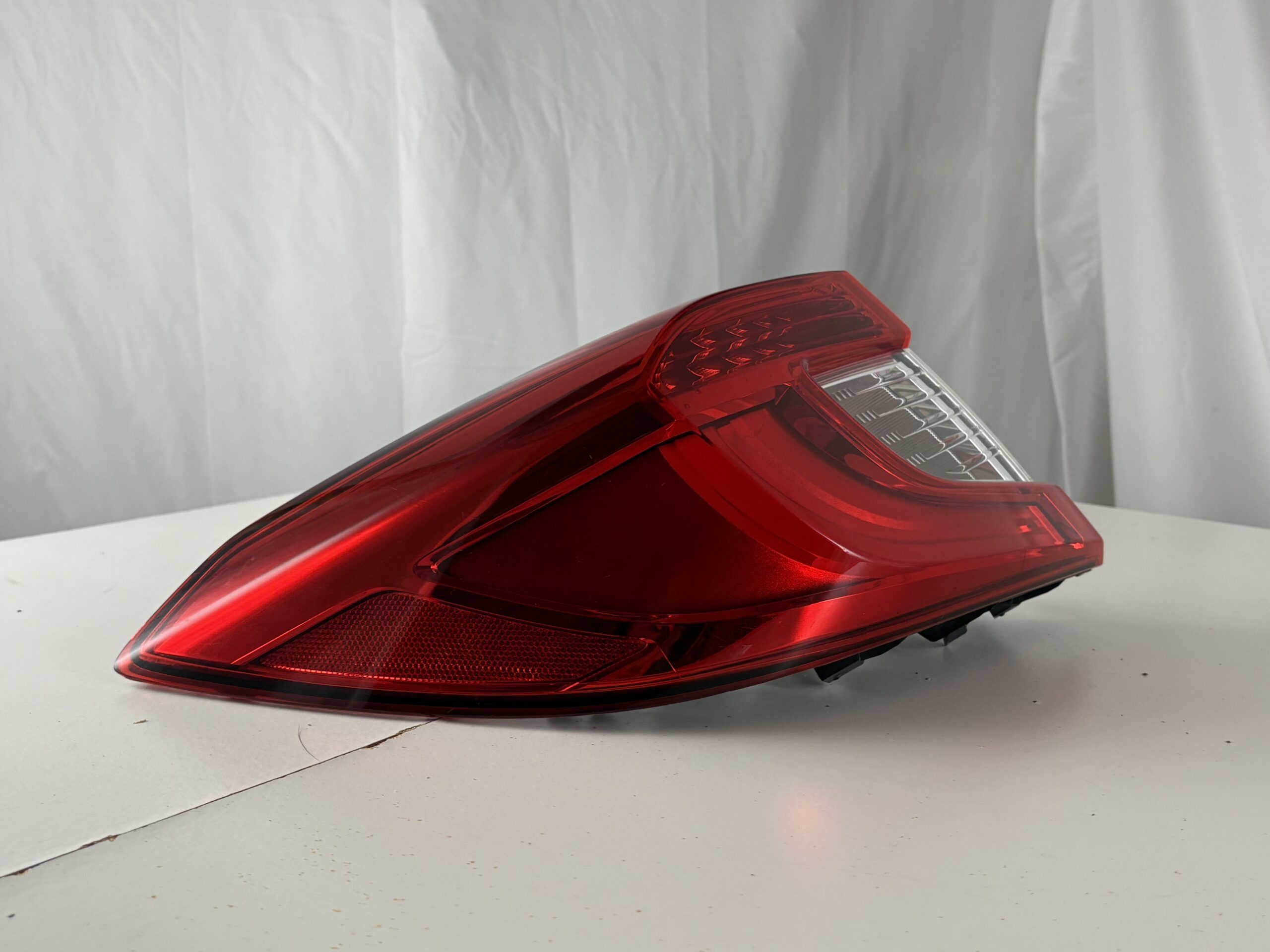 2018-2022 Honda Accord Driver Taillight