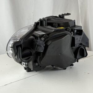 2007-2013 BMW M3/328i/335i Driver Headlight - Image 19