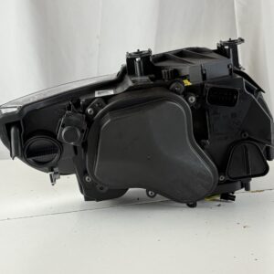 2007-2013 BMW M3/328i/335i Driver Headlight - Image 18