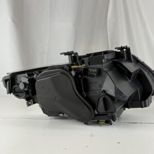 2007-2013 BMW M3/328i/335i Driver Headlight - Image 16