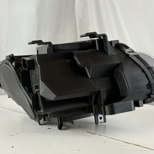 2007-2013 BMW M3/328i/335i Driver Headlight - Image 14