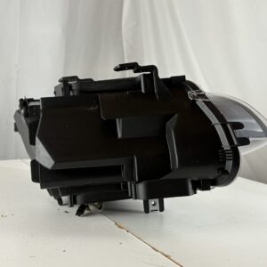 2007-2013 BMW M3/328i/335i Driver Headlight - Image 13