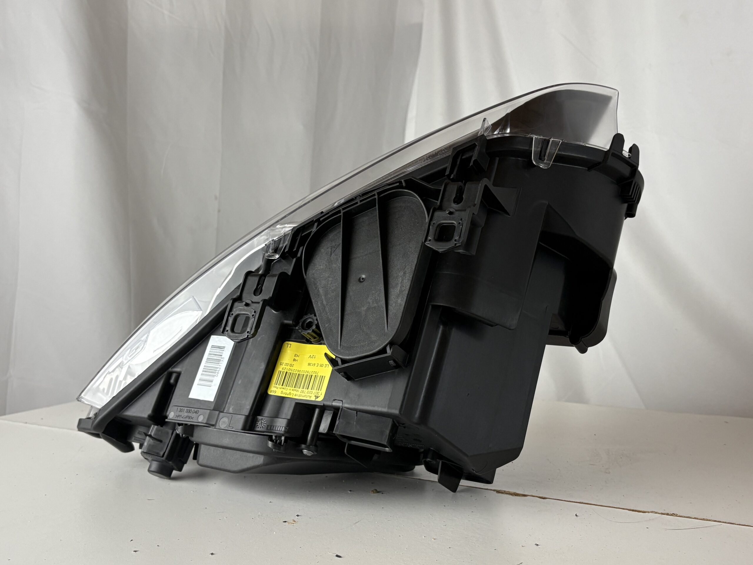 2007-2013 BMW M3/328i/335i Driver Headlight