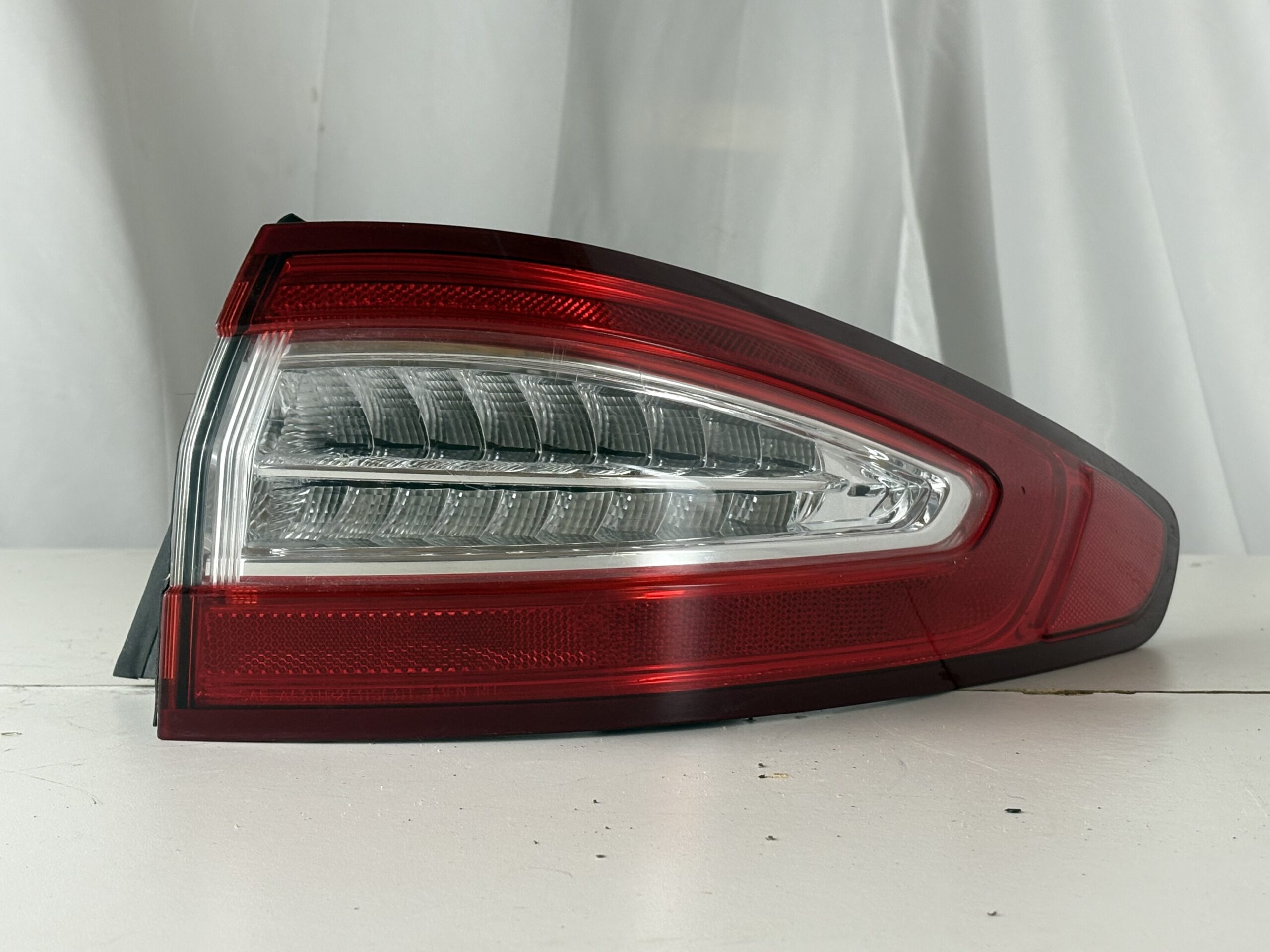 2013-2016 Ford Fusion Passenger Taillight