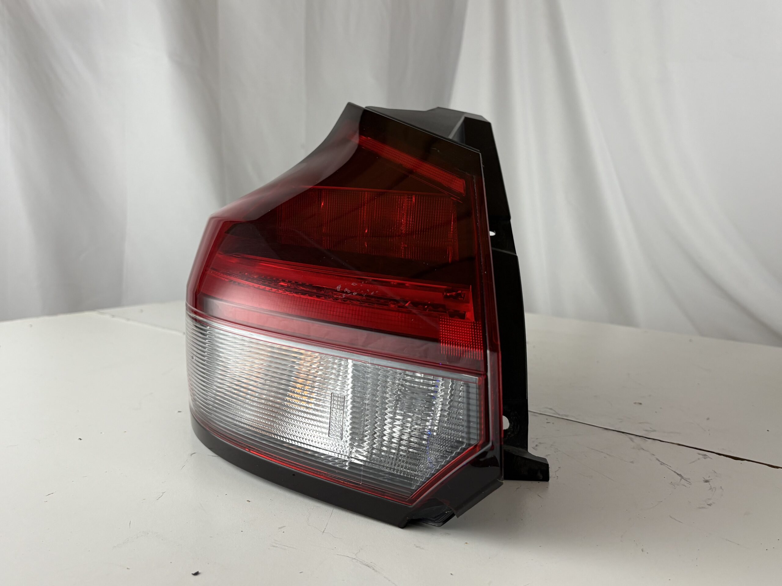 2021-2024 Nissan Kicks Driver Taillight