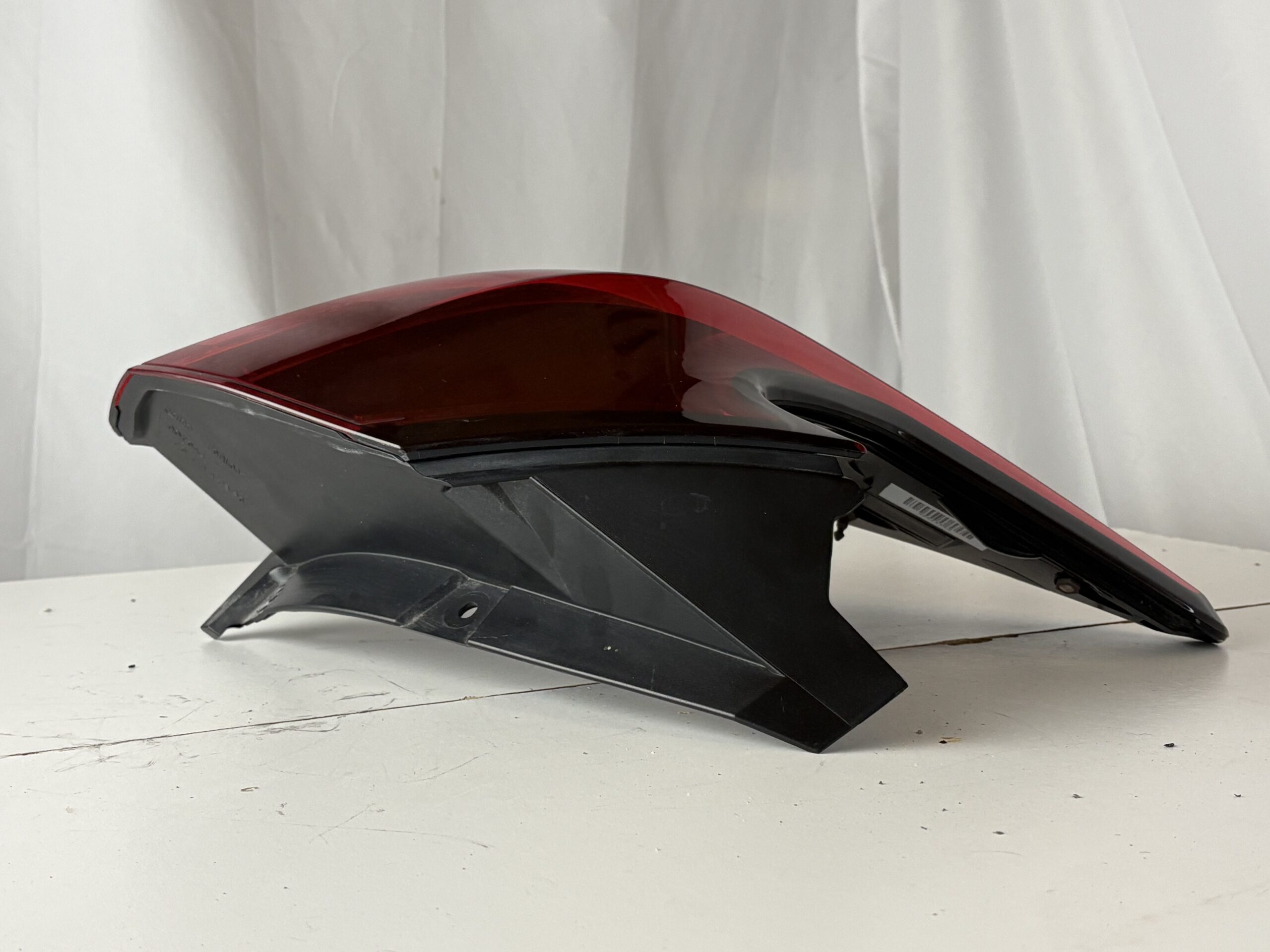 2021-2024 Nissan Kicks Driver Taillight