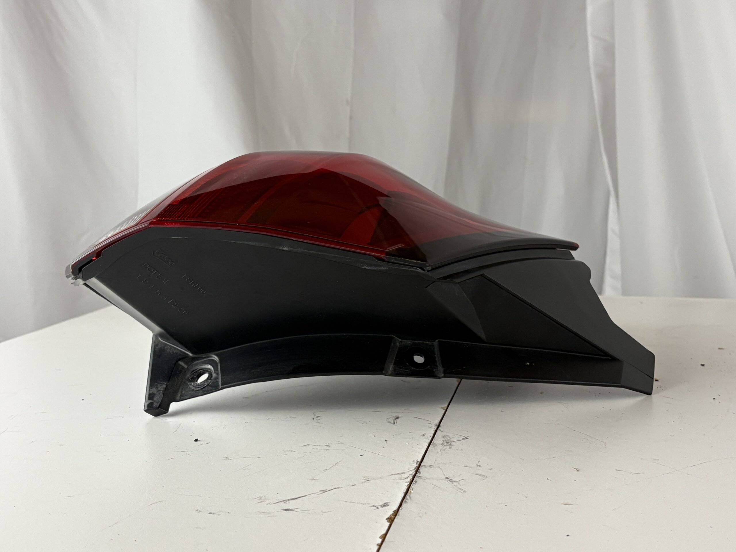 2021-2024 Nissan Kicks Driver Taillight