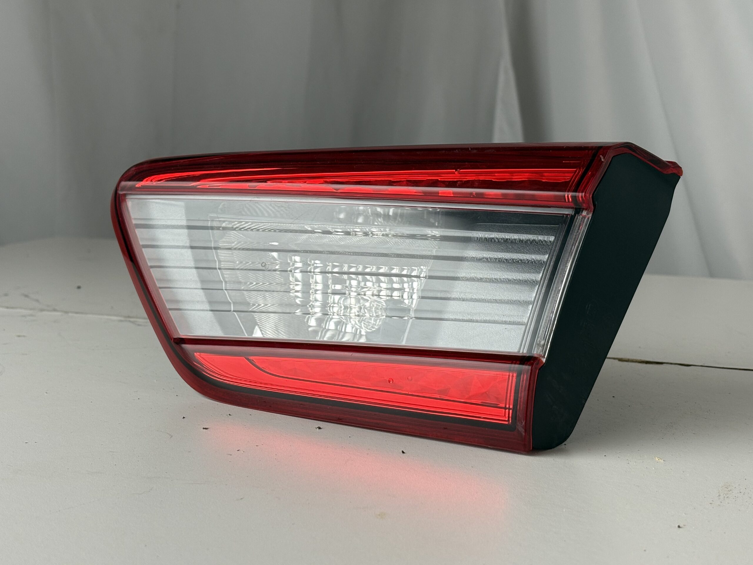 2020-2023 Subaru Crosstrek Passenger Inner Taillight