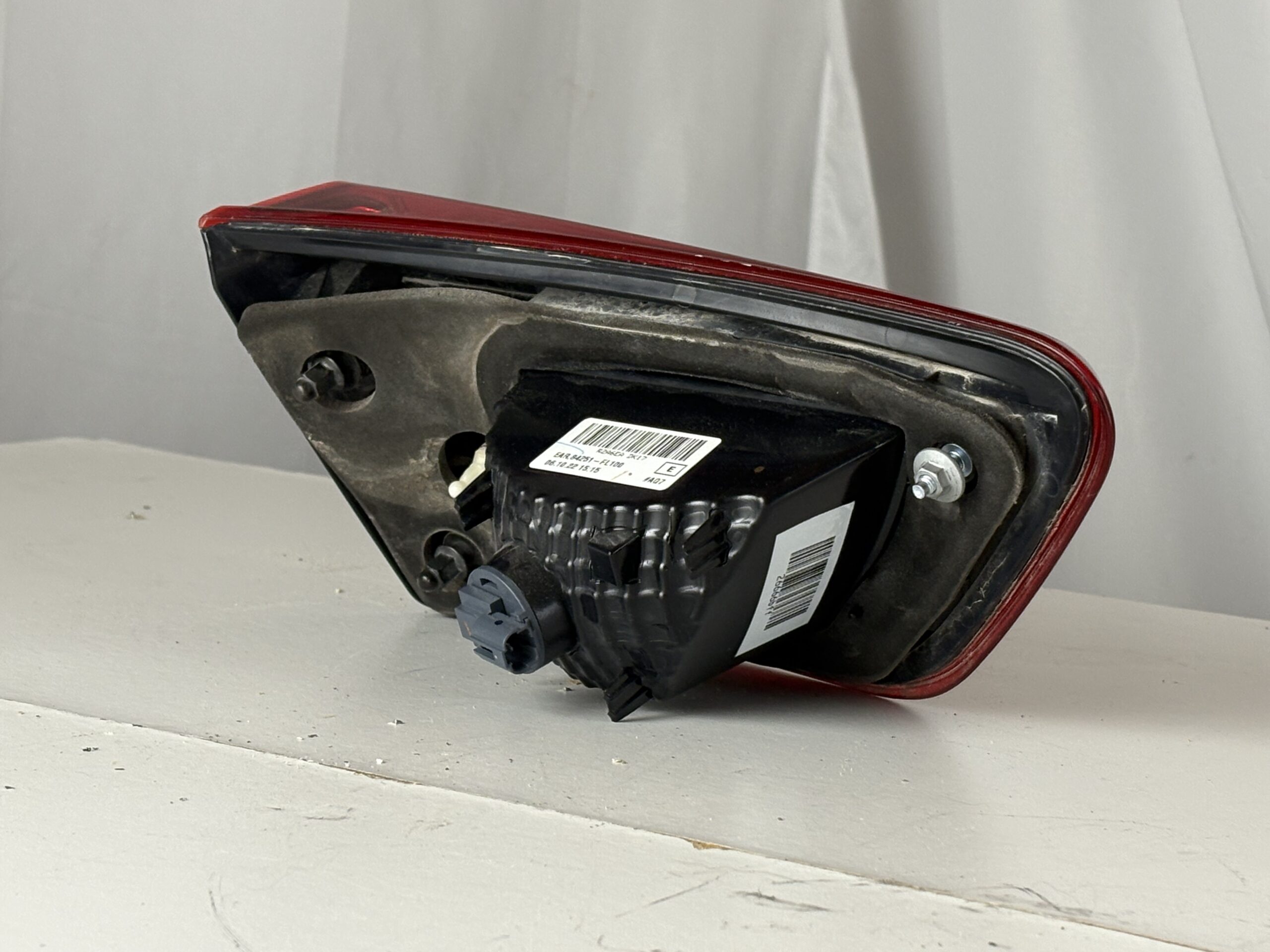 2020-2023 Subaru Crosstrek Passenger Inner Taillight