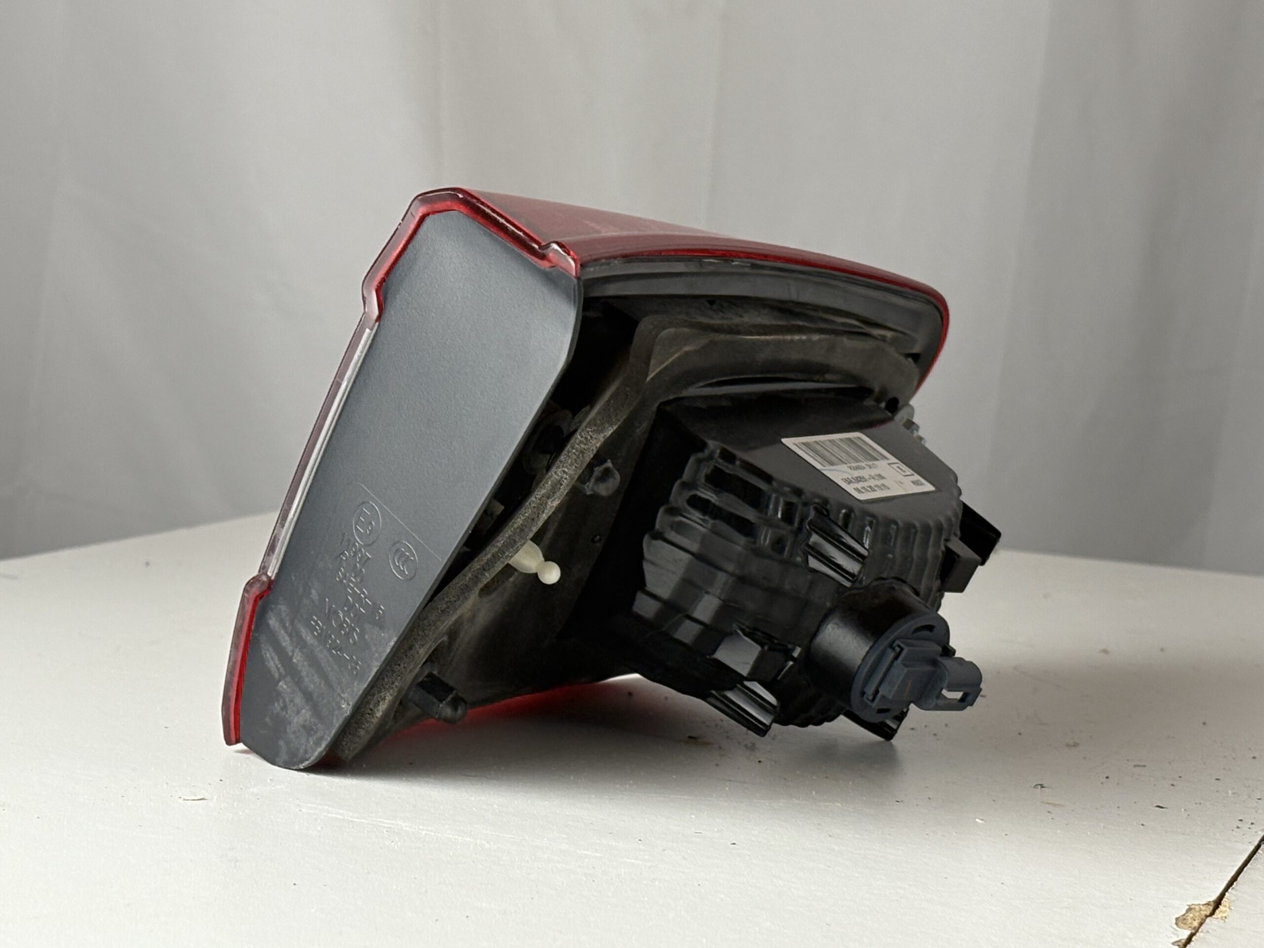 2020-2023 Subaru Crosstrek Passenger Inner Taillight