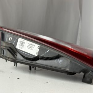 2018-2021 Chevrolet Equinox Driver Inner Taillight - Image 6
