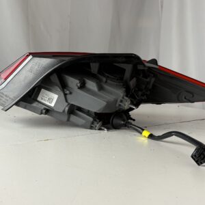 2021-2025 Hyundai Elantra Driver Taillight - Image 13