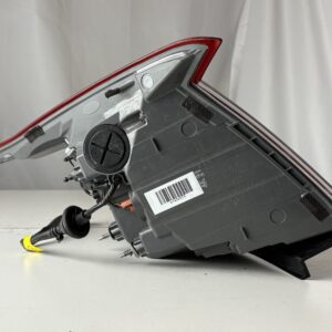 2021-2025 Hyundai Elantra Driver Taillight - Image 11
