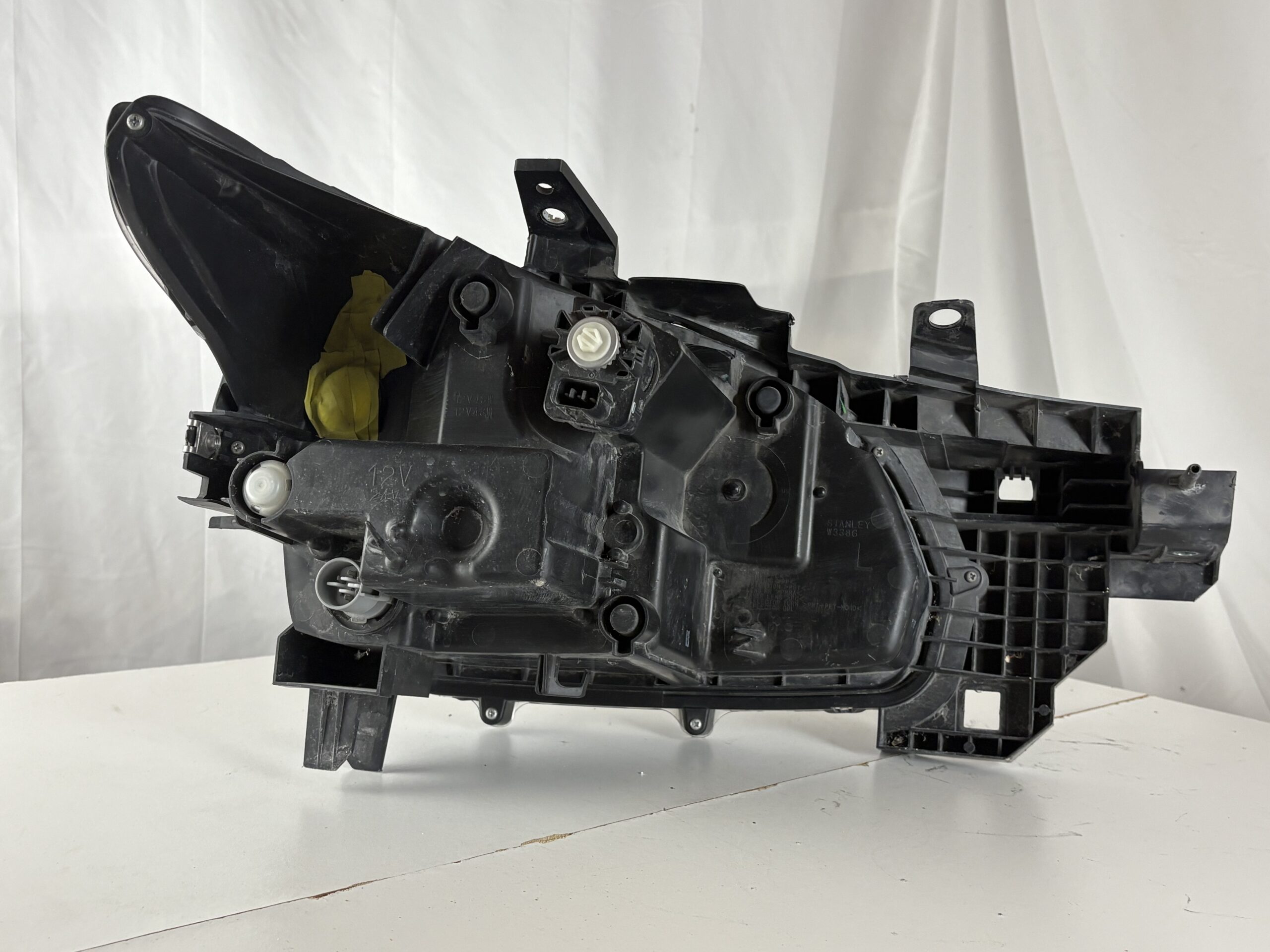 2016-2023 Mazda CX-9 Driver Headlight
