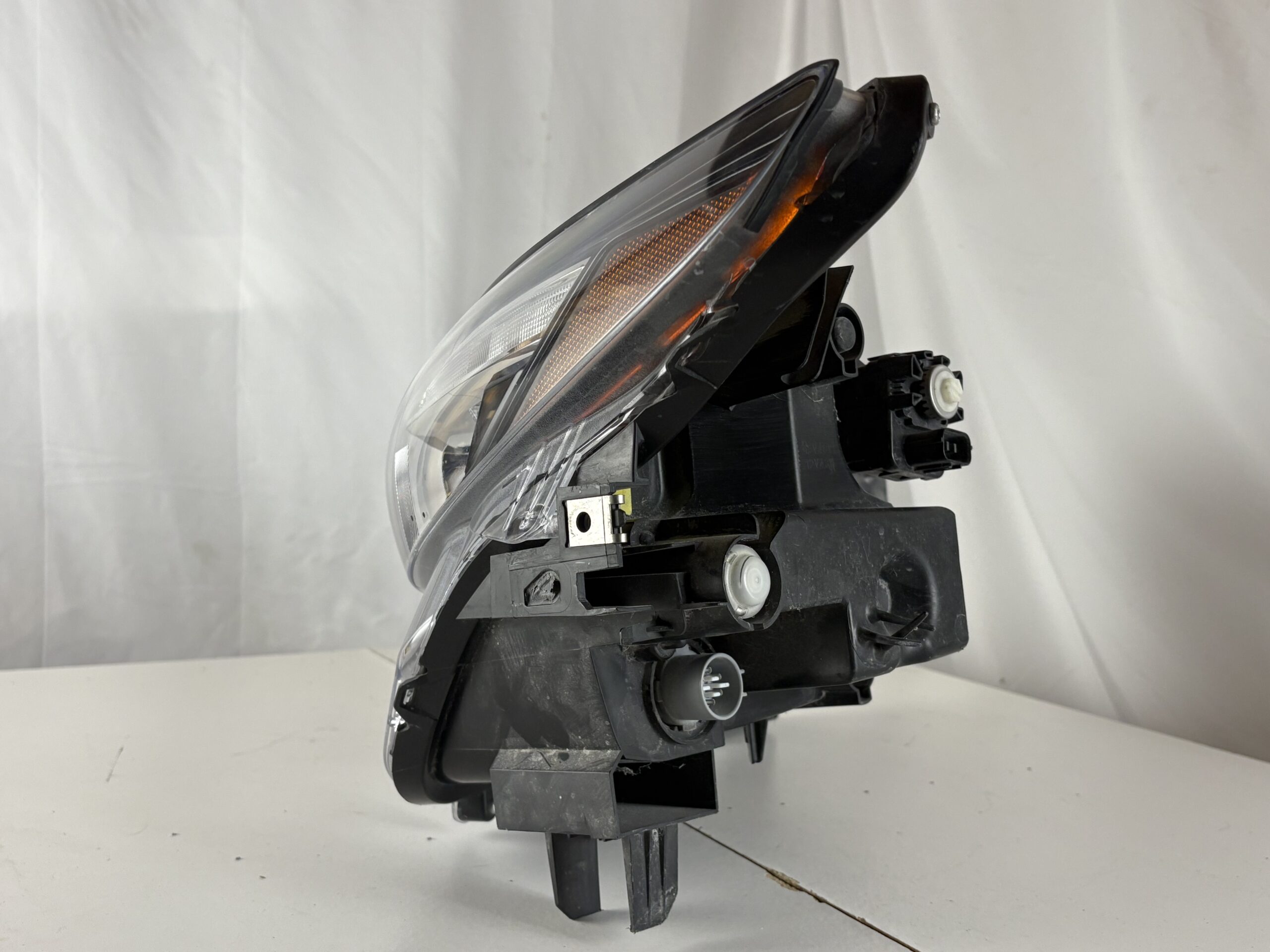 2016-2023 Mazda CX-9 Driver Headlight