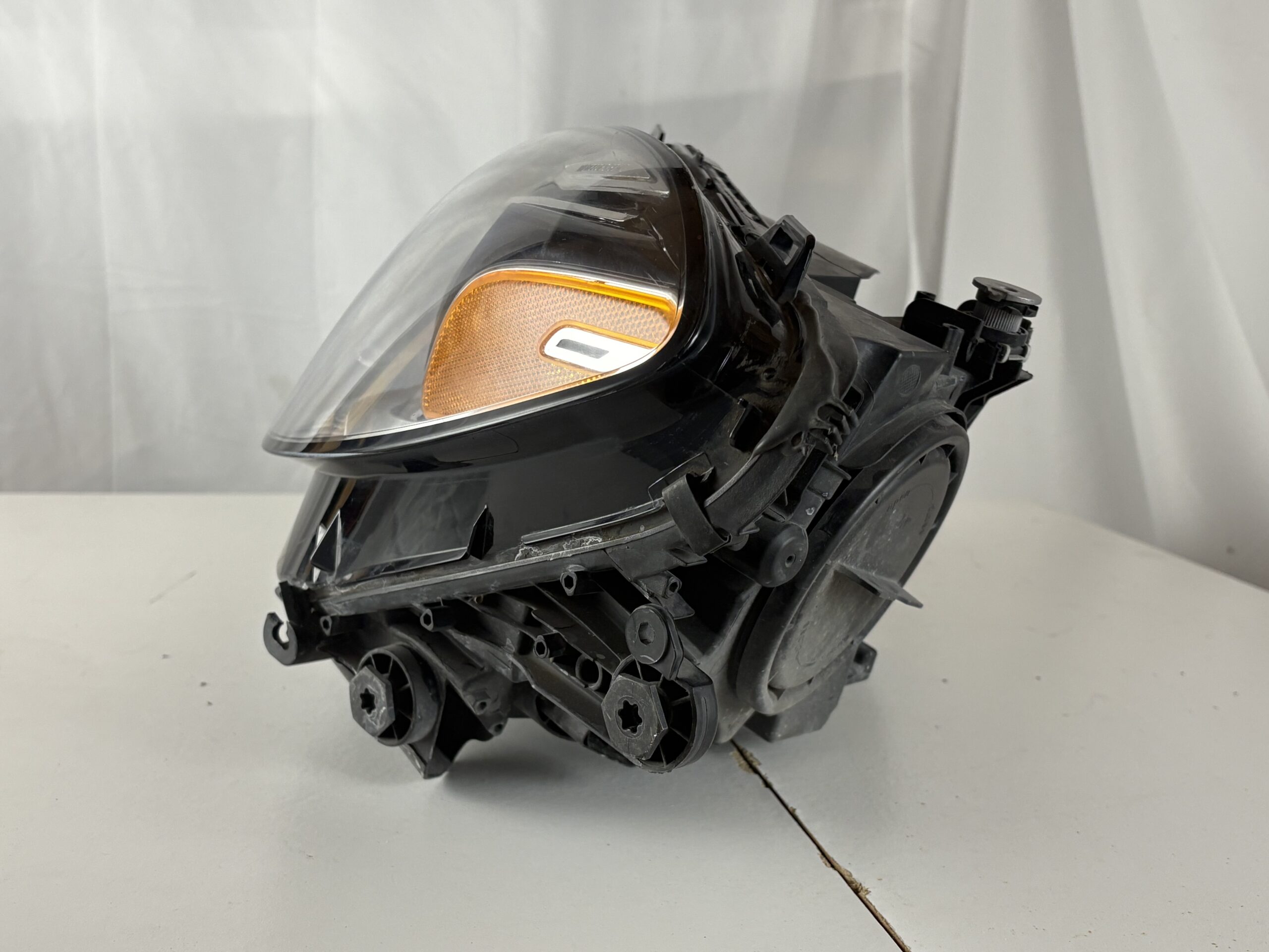 2016-2018 Mercedes-Benz GLE350/GLE400 Driver Headlight