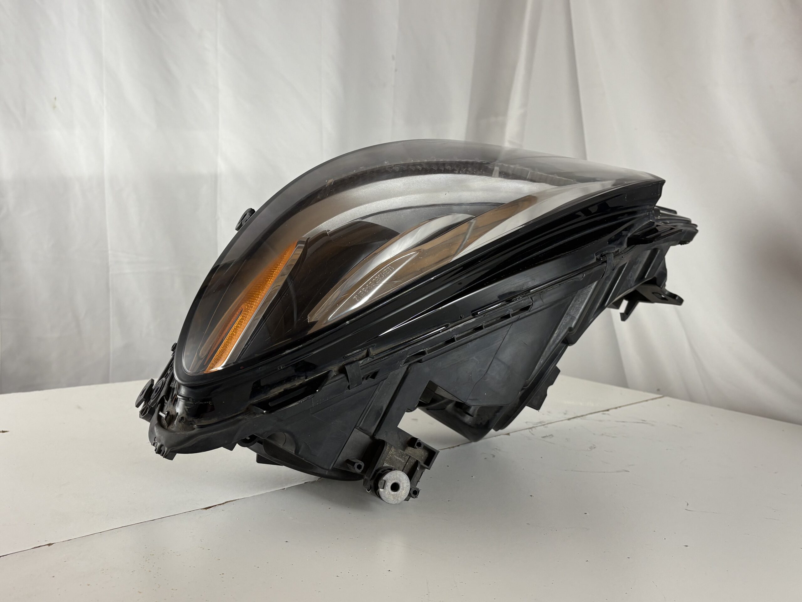 2016-2018 Mercedes-Benz GLE350/GLE400 Driver Headlight