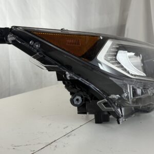 2019-2024 Toyota RAV4 Passenger Headlight - Image 7
