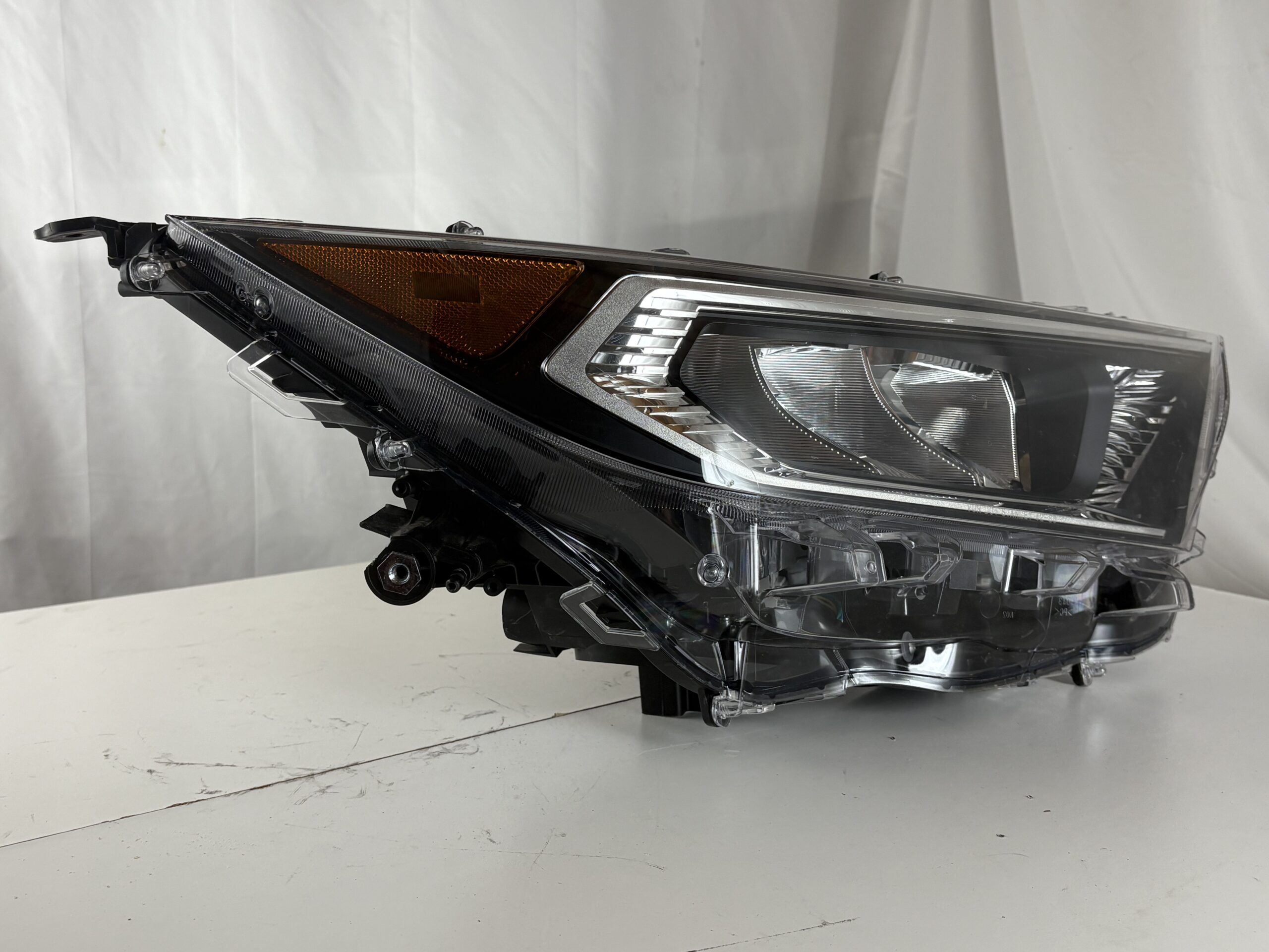 2019-2024 Toyota RAV4 Passenger Headlight