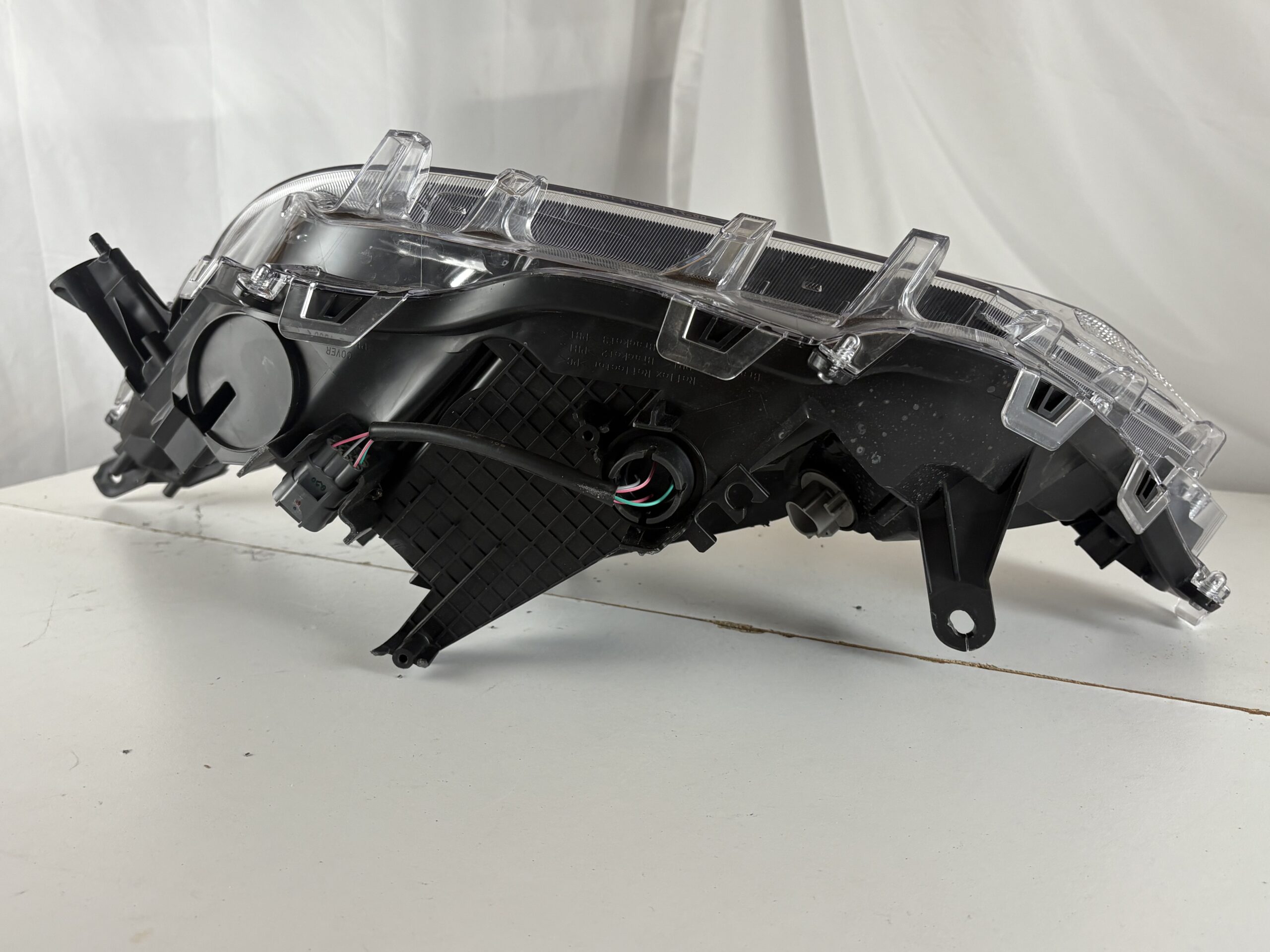 2019-2024 Toyota RAV4 Passenger Headlight