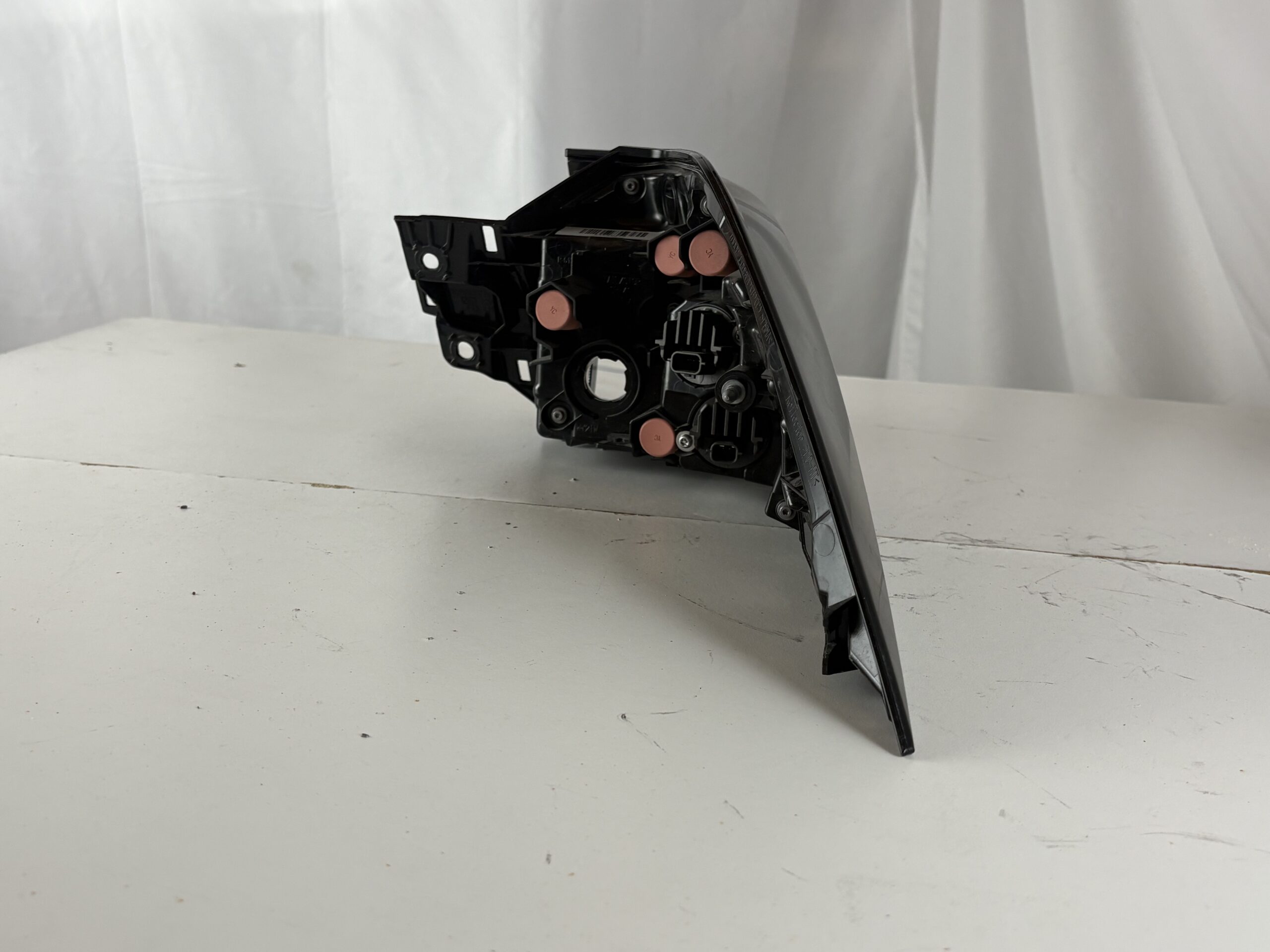 2019-2025 Toyota Rav4 Driver Taillight