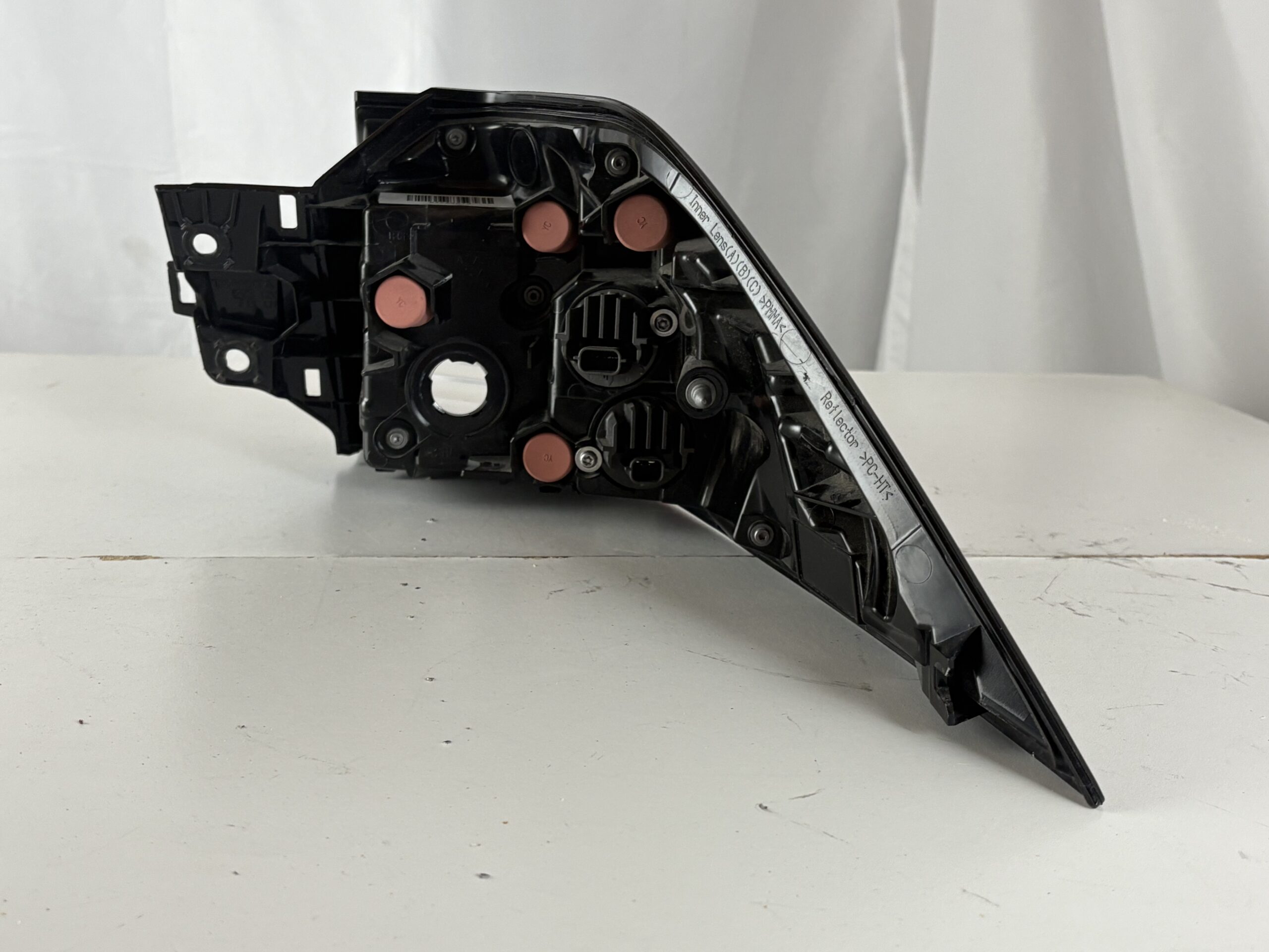 2019-2025 Toyota Rav4 Driver Taillight