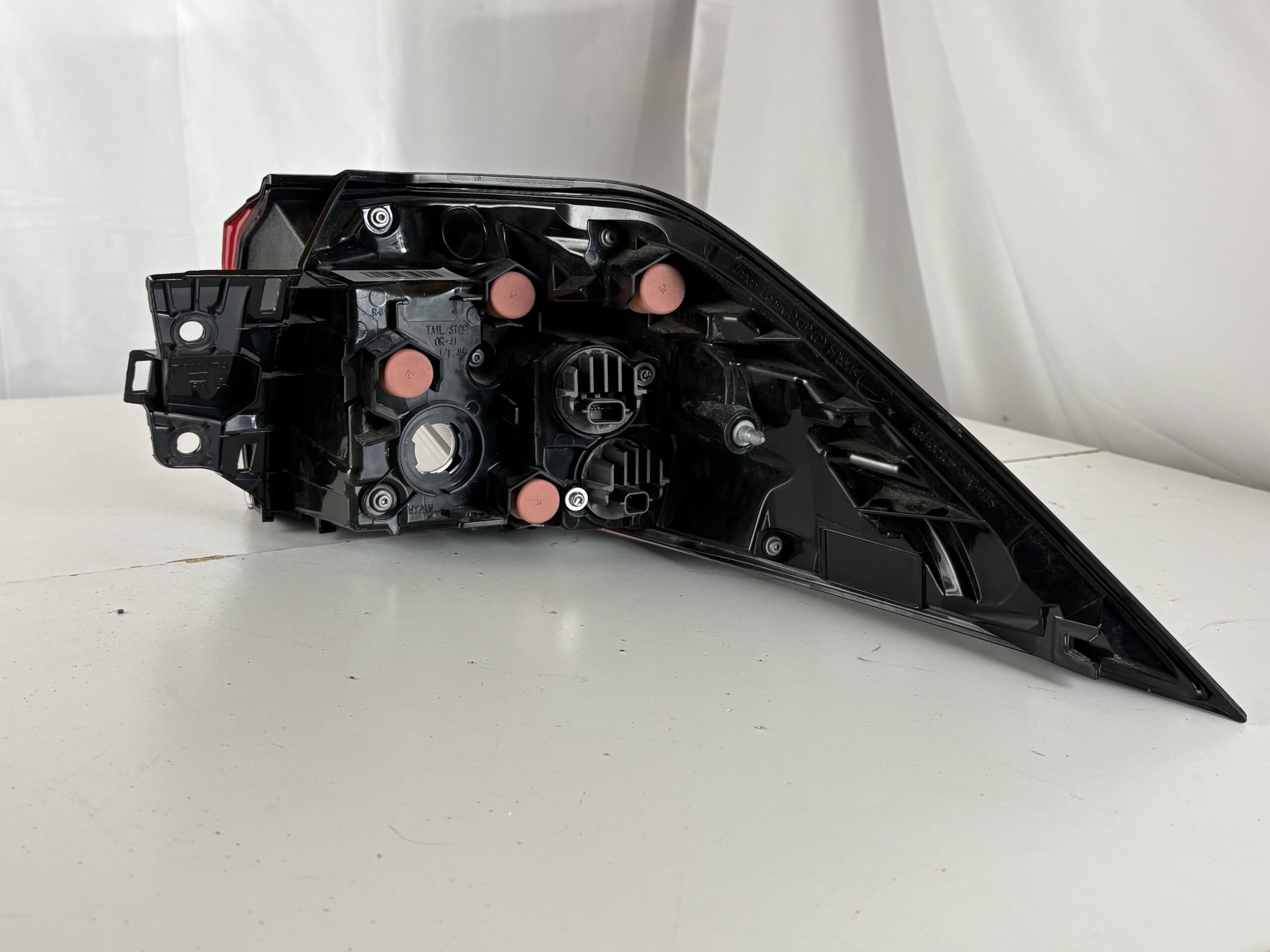 2019-2025 Toyota Rav4 Driver Taillight