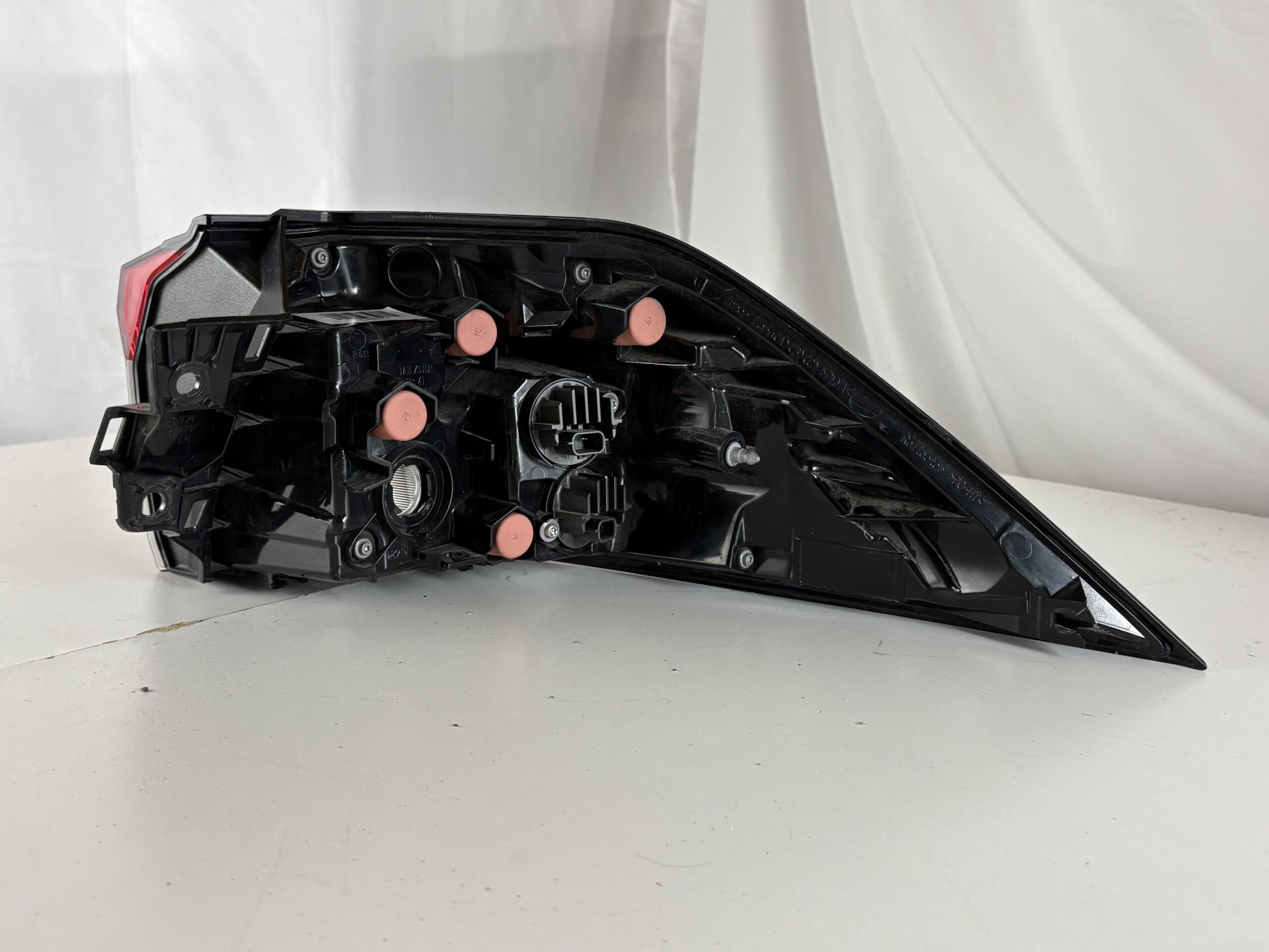 2019-2025 Toyota Rav4 Driver Taillight