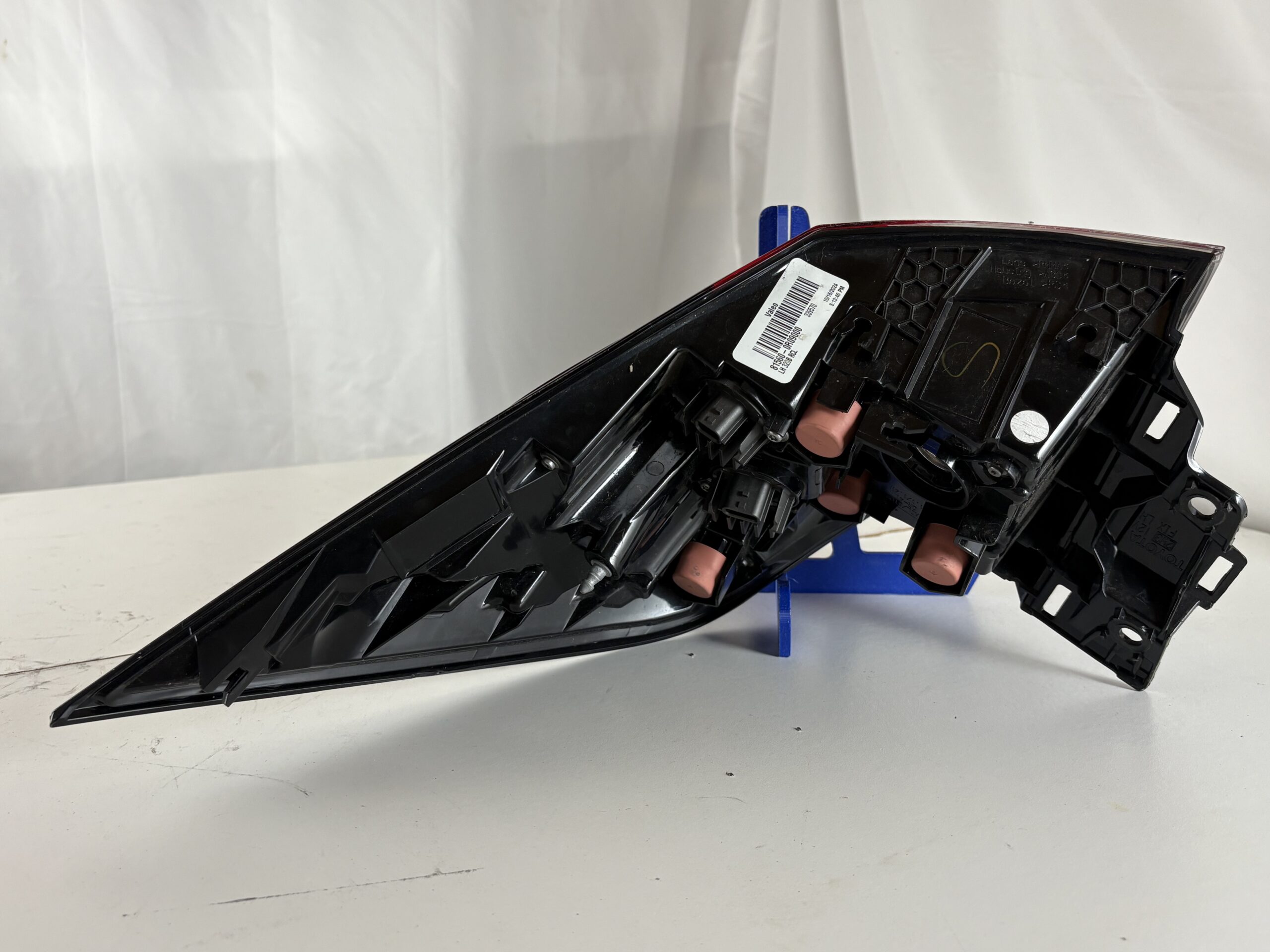2019-2025 Toyota Rav4 Driver Taillight