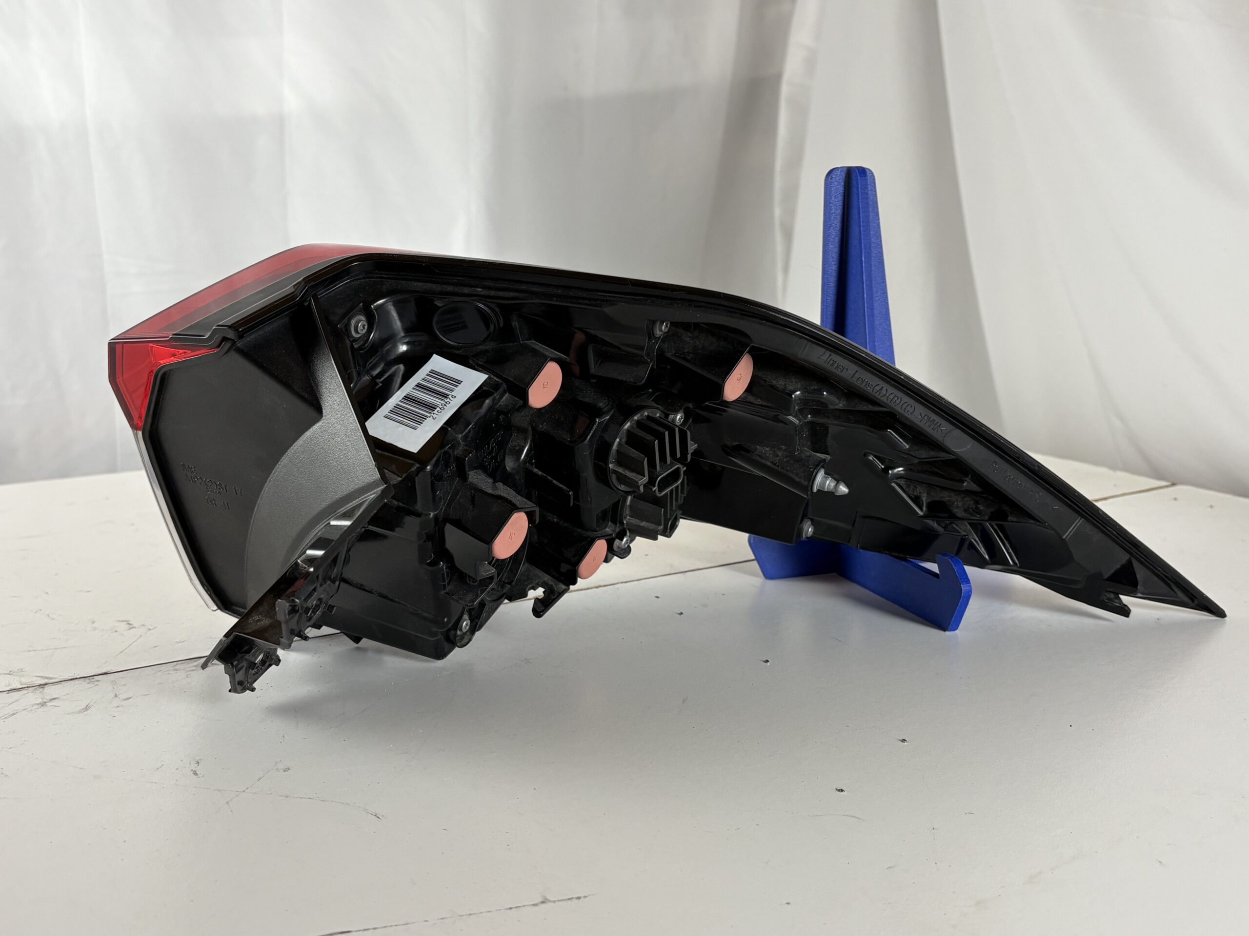 2019-2025 Toyota Rav4 Driver Taillight