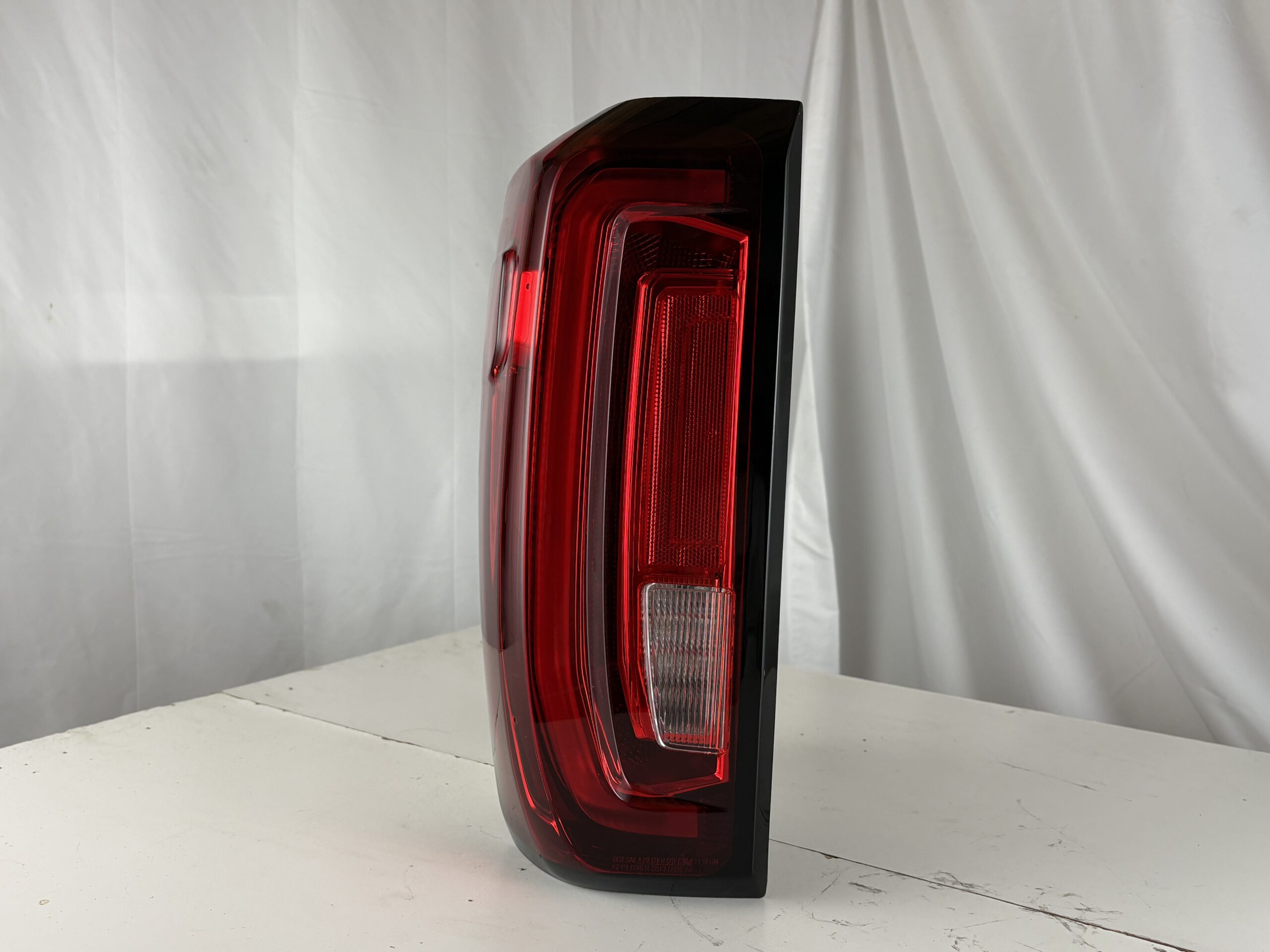 2019-2025 GMC Sierra 1500 Driver Taillight
