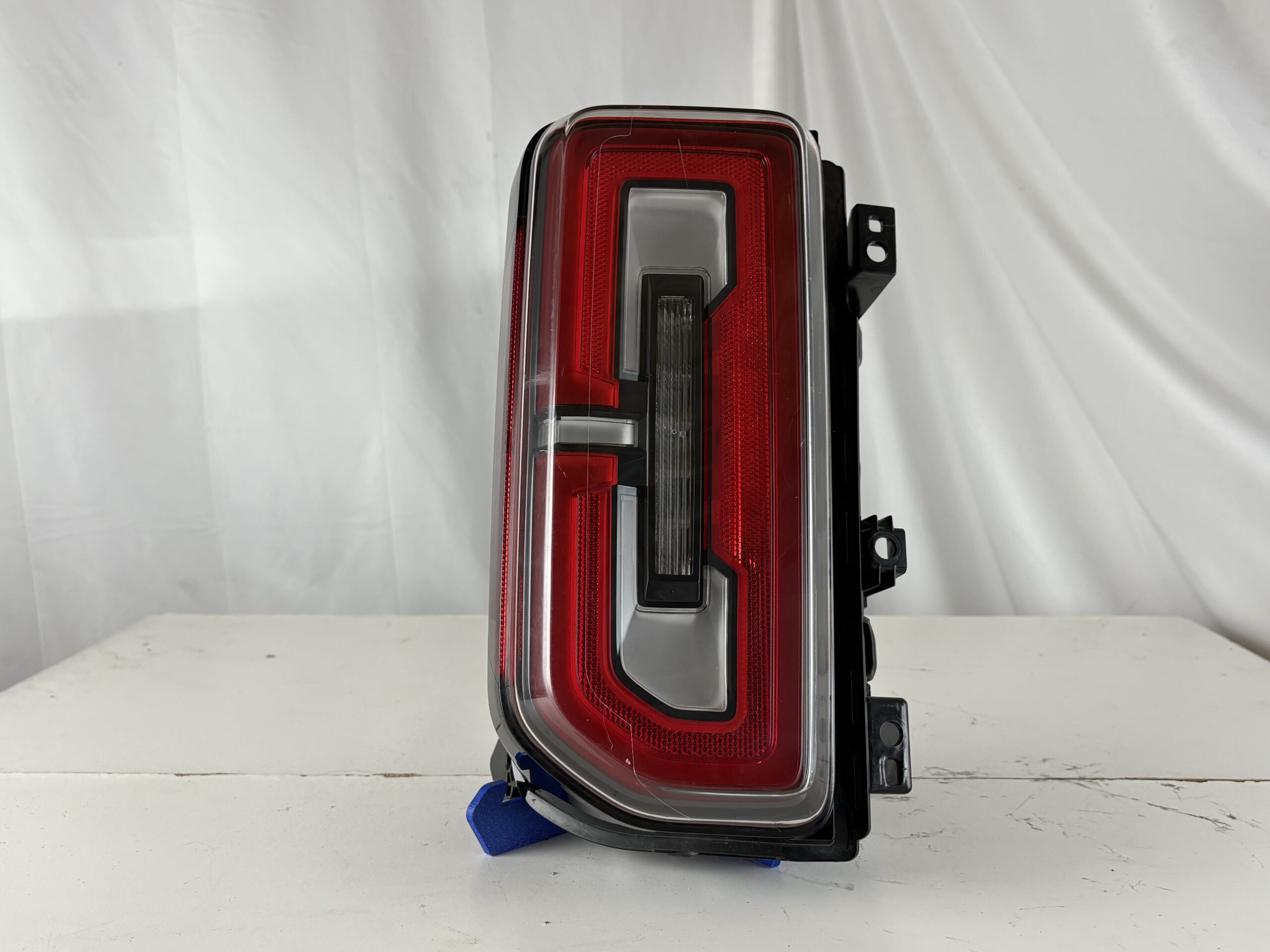 2021-2024 Ford Bronco Driver Taillight