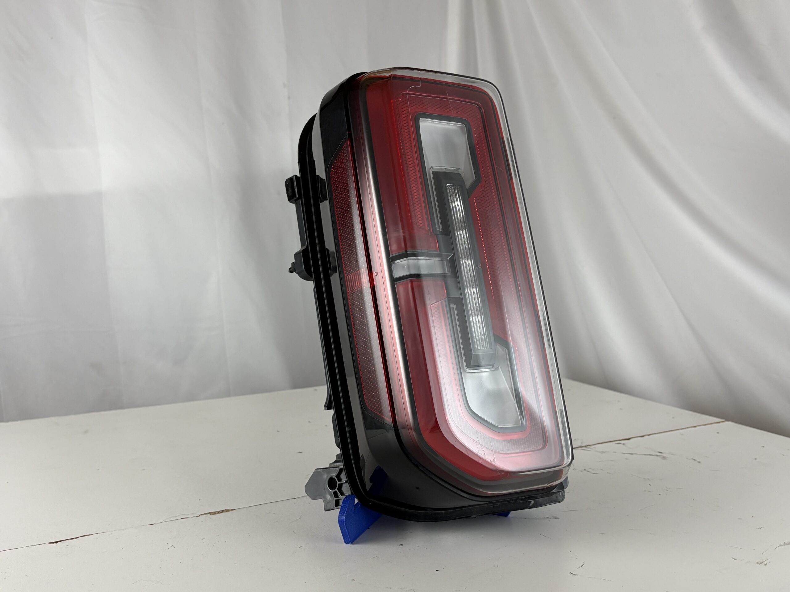 2021-2024 Ford Bronco Driver Taillight