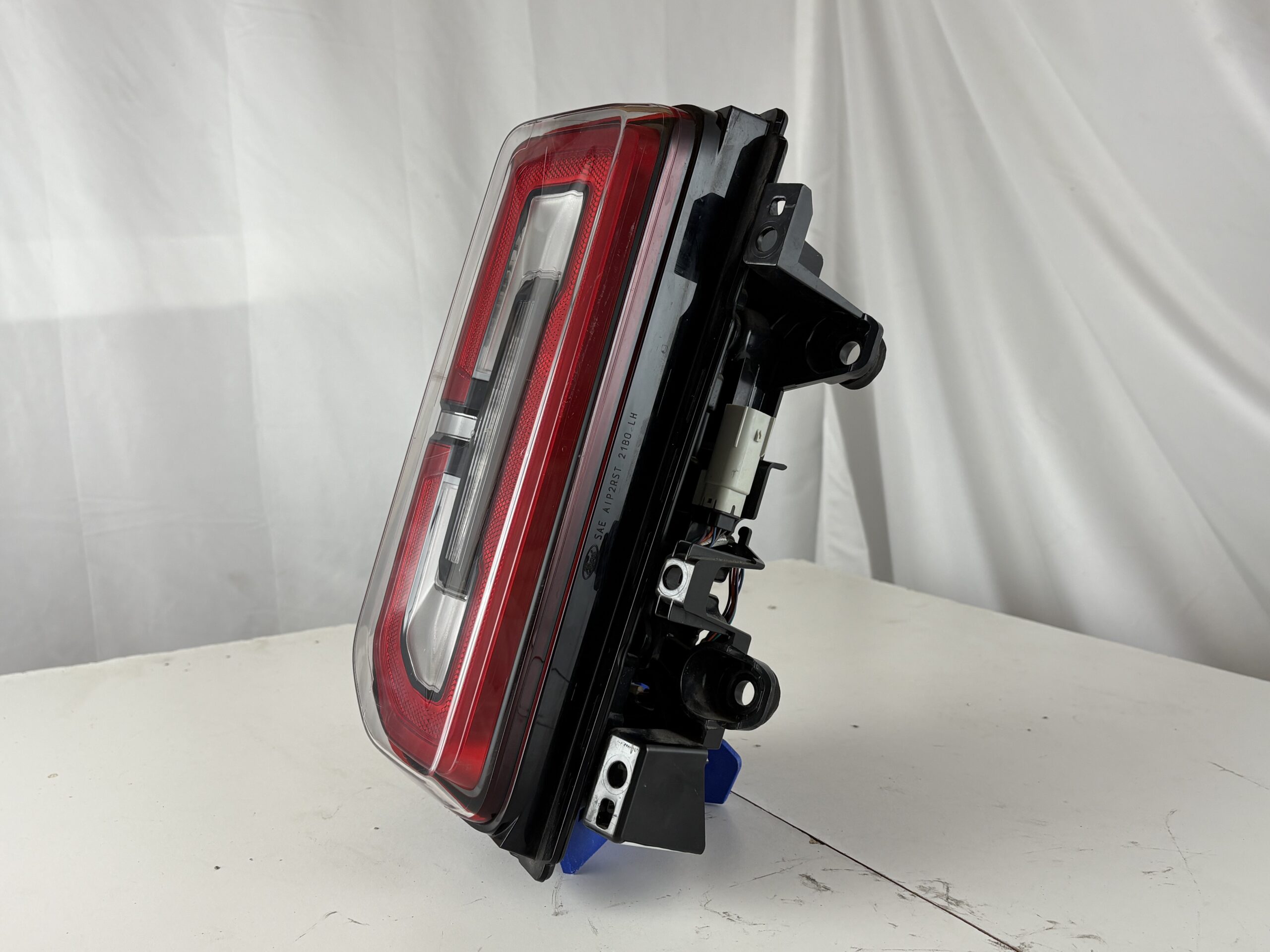 2021-2024 Ford Bronco Driver Taillight