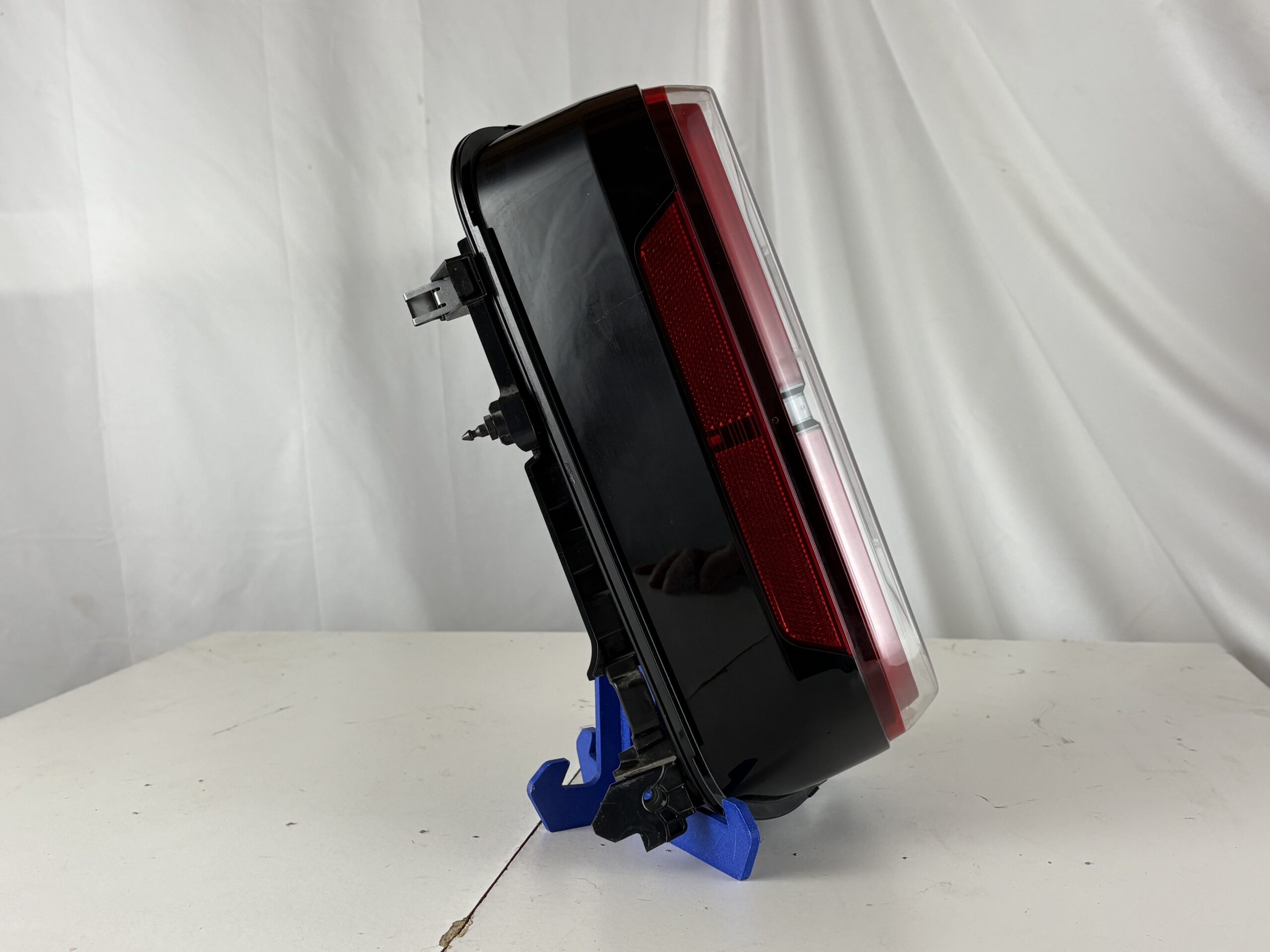 2021-2024 Ford Bronco Driver Taillight