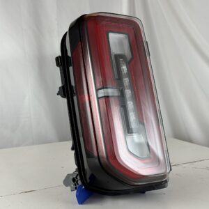 2021-2024 Ford Bronco Driver Taillight - Image 8
