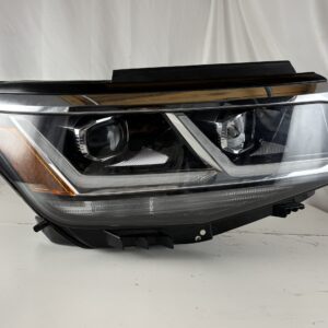 2020-2023 Volkswagen Atlas Cross Sport Passenger Headlight - Image 1