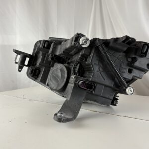 2020-2023 Volkswagen Atlas Cross Sport Passenger Headlight - Image 10