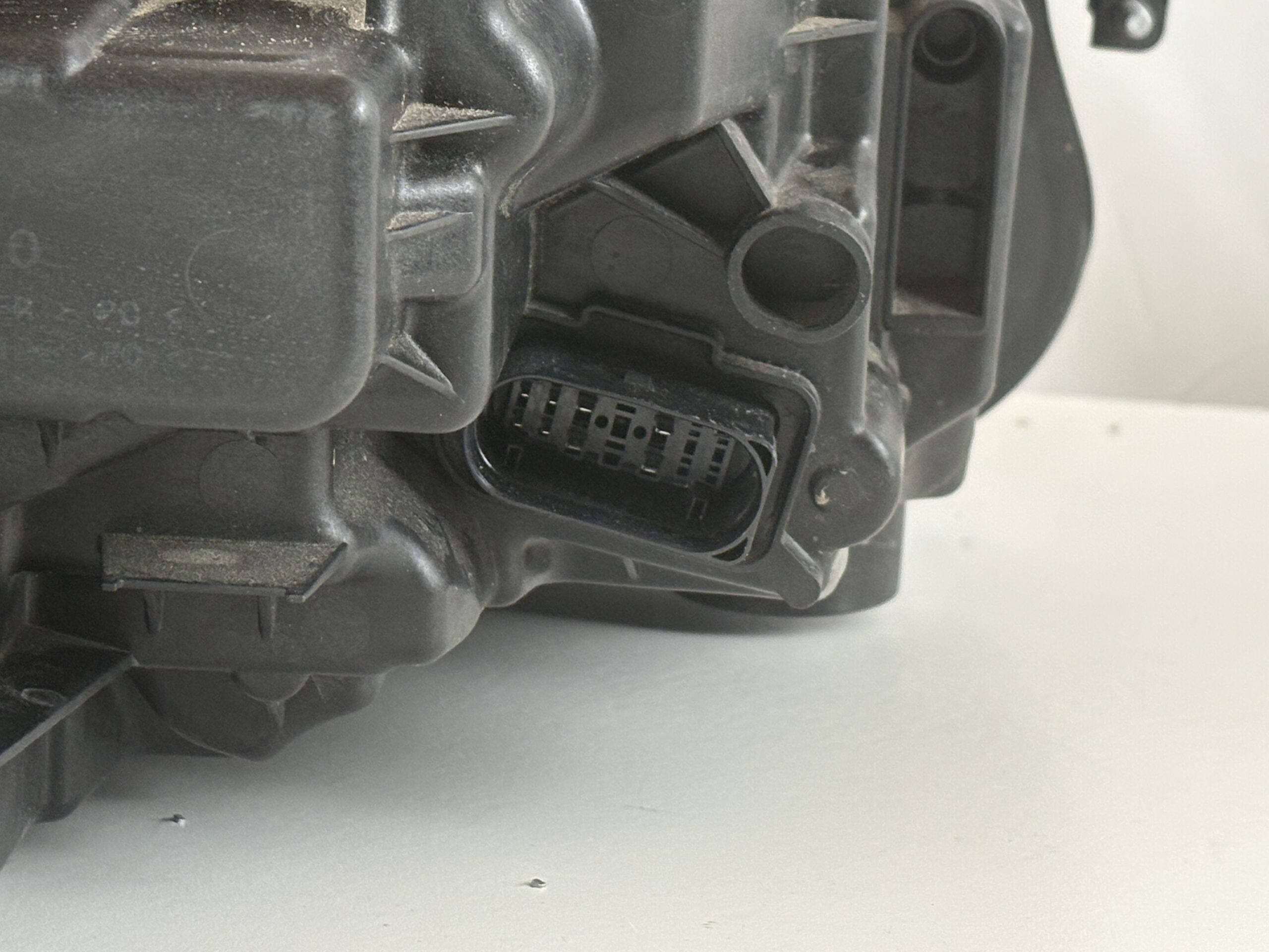 2025-2026 Volkswagen Jetta Driver Headlight