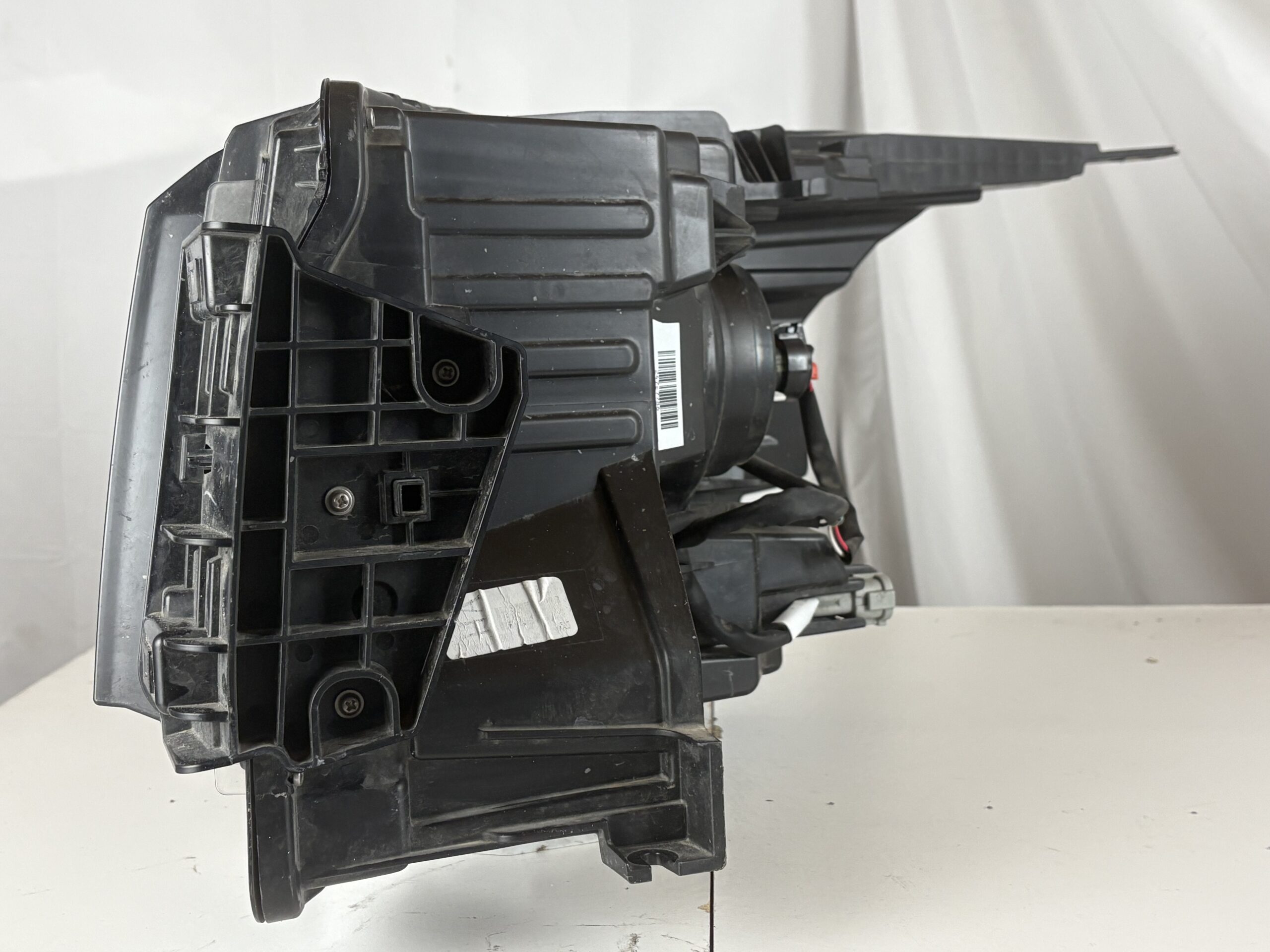 2022-2025 Nissan Frontier Passenger Headlight