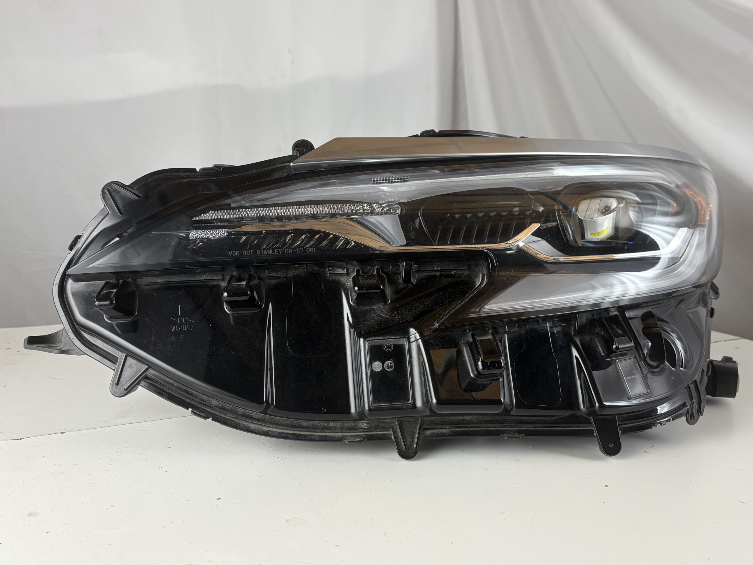 2021-2025 Toyota Sienna Driver Headlight