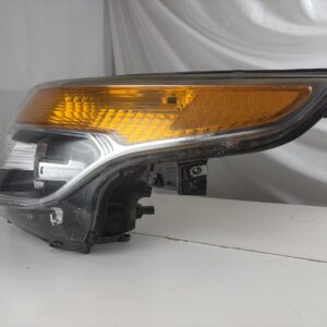 2011-2015 Ford Explorer Driver Headlight - Image 20