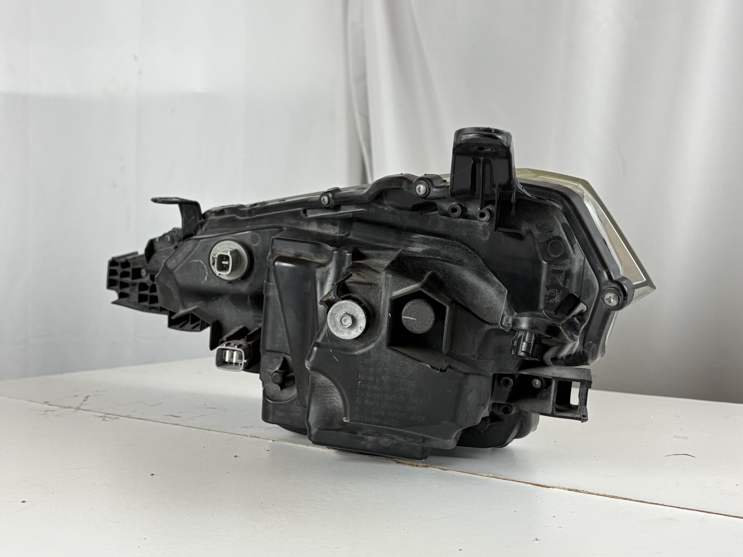 2017-2019 Toyota Corolla Passenger Headlight