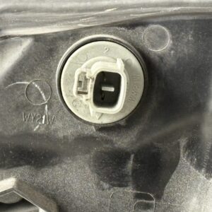 2017-2019 Toyota Corolla Passenger Headlight - Image 13