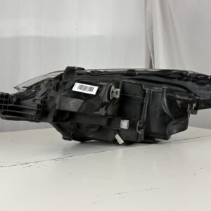 2017-2019 Toyota Corolla Passenger Headlight - Image 14