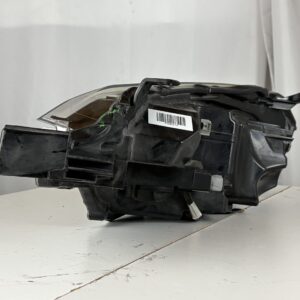 2017-2019 Toyota Corolla Passenger Headlight - Image 19