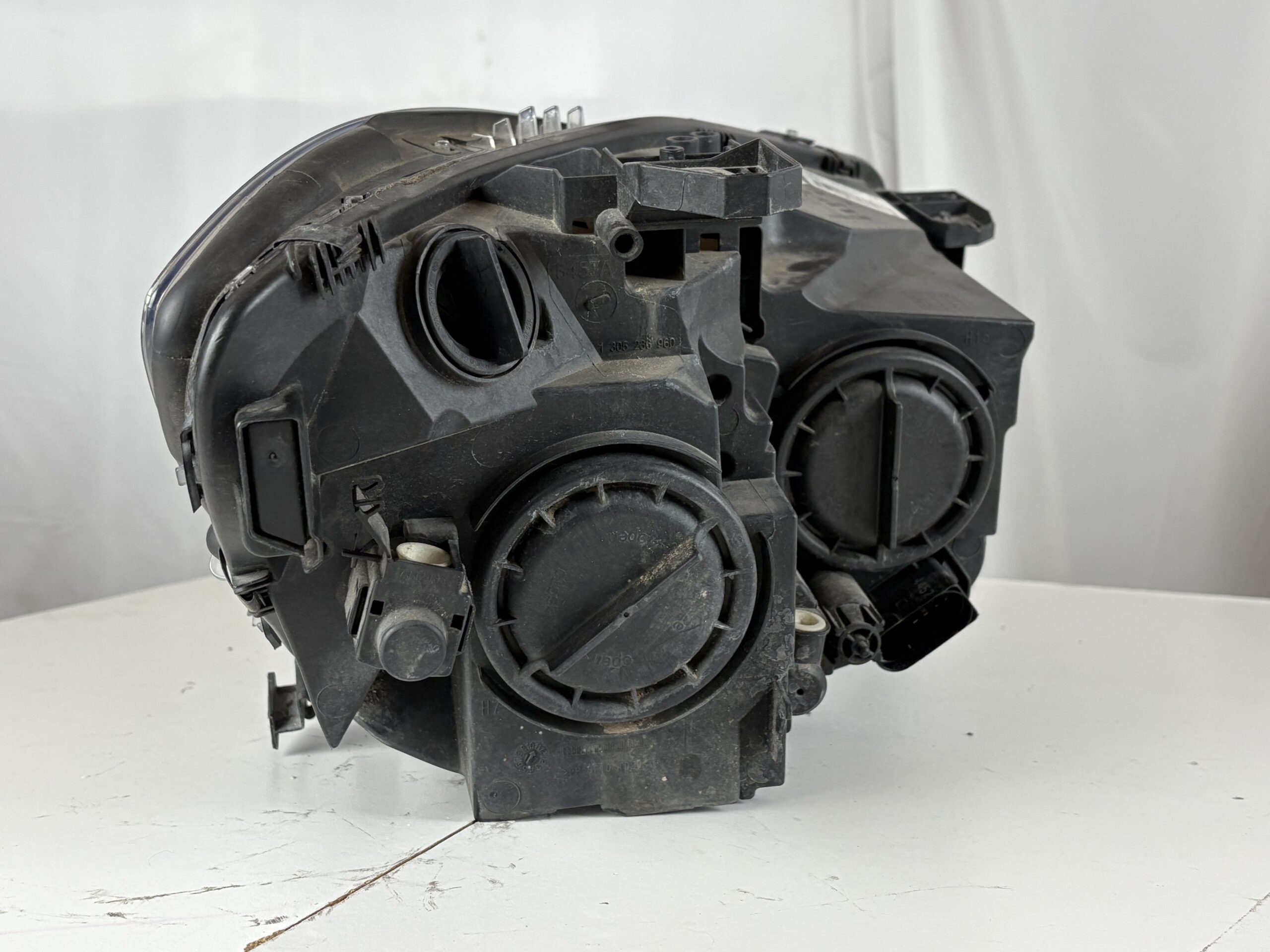 2014-2017 Mercedes-Benz CLA250 Driver Headlight