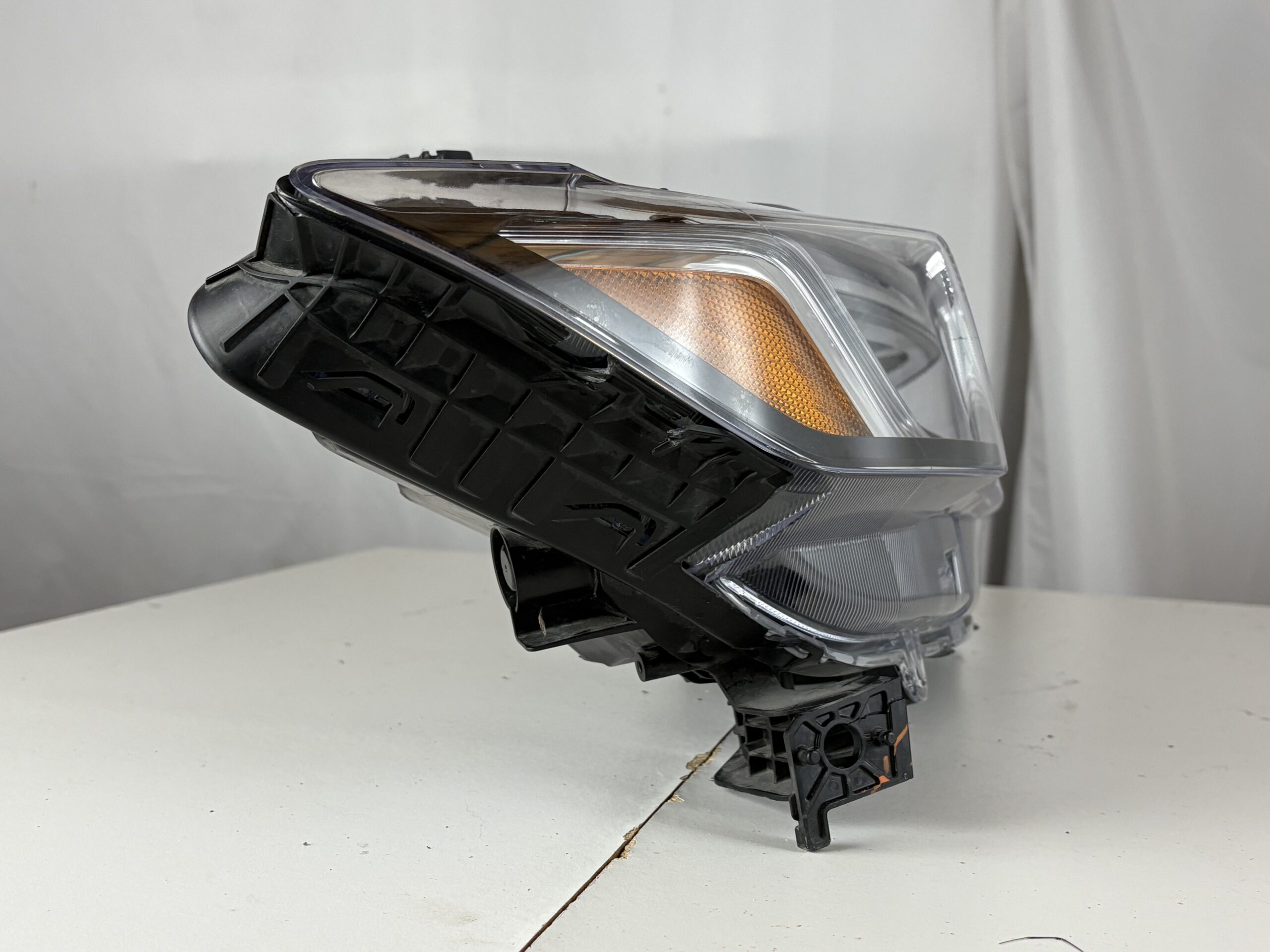 2018-2020 Honda Accord Passenger Headlight