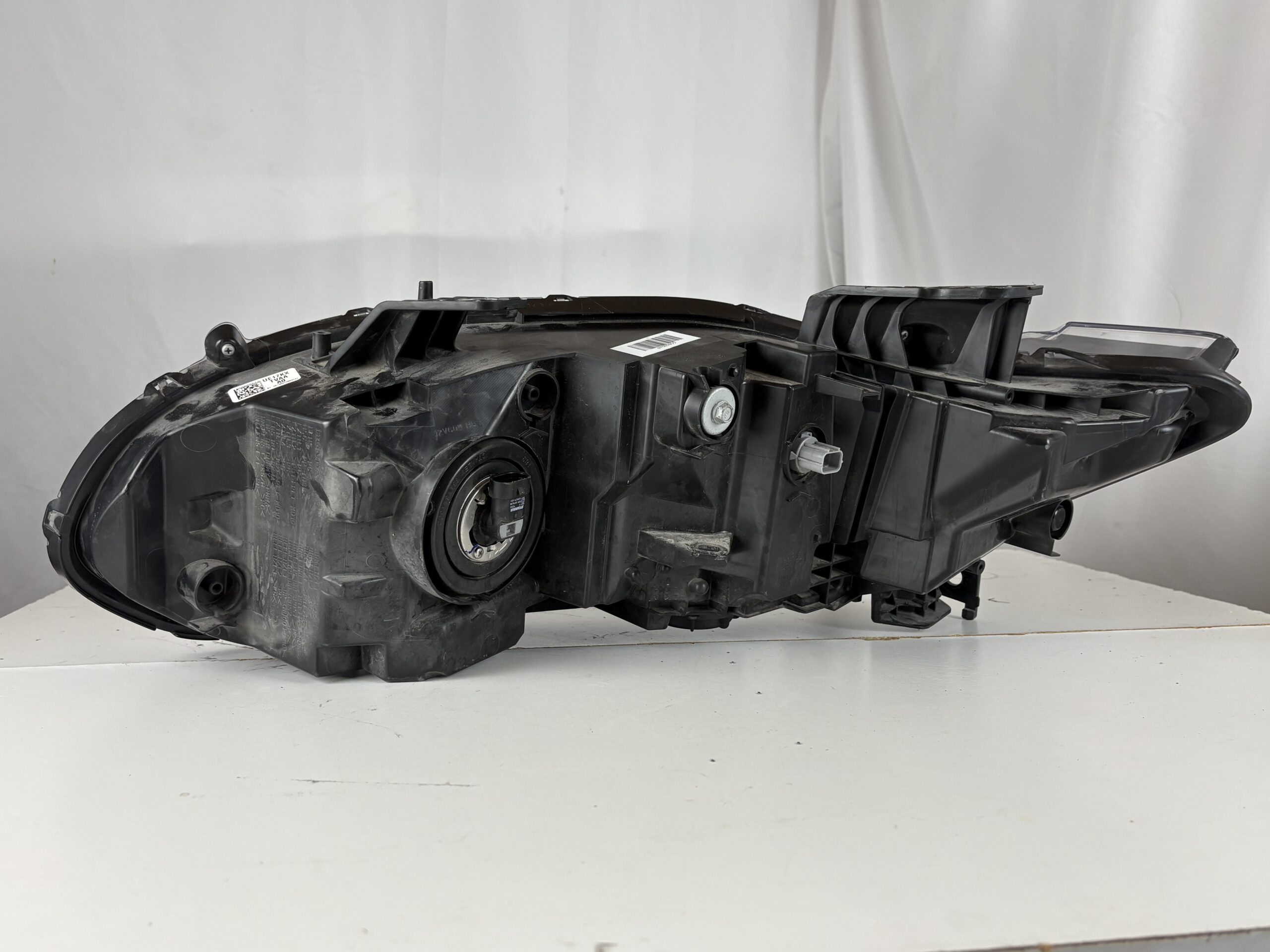 2018-2020 Honda Accord Passenger Headlight