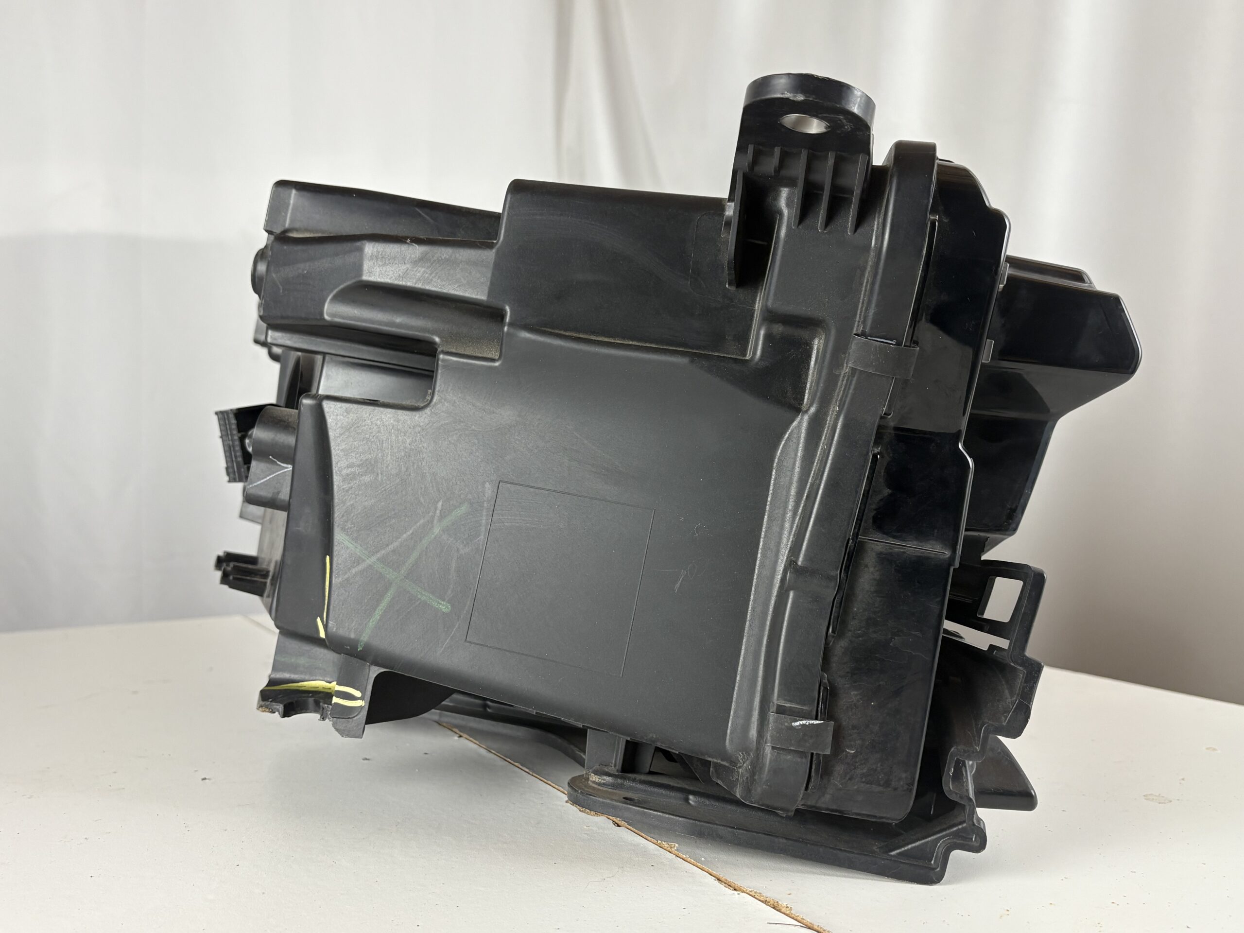 2021-2024 Jeep Grand Cherokee Driver Headlight